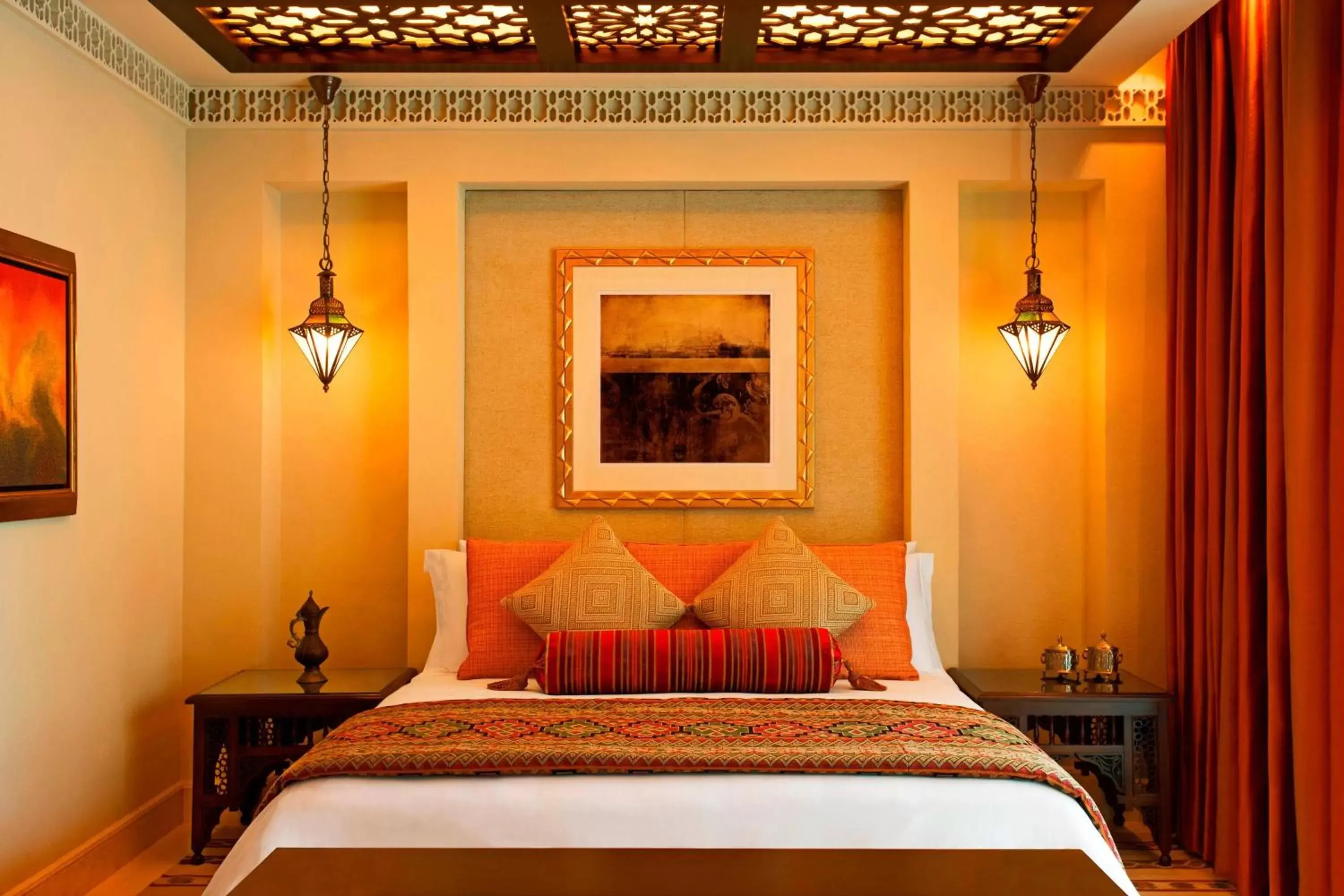 Bedroom, Bed in The St. Regis Saadiyat Island Resort, Abu Dhabi