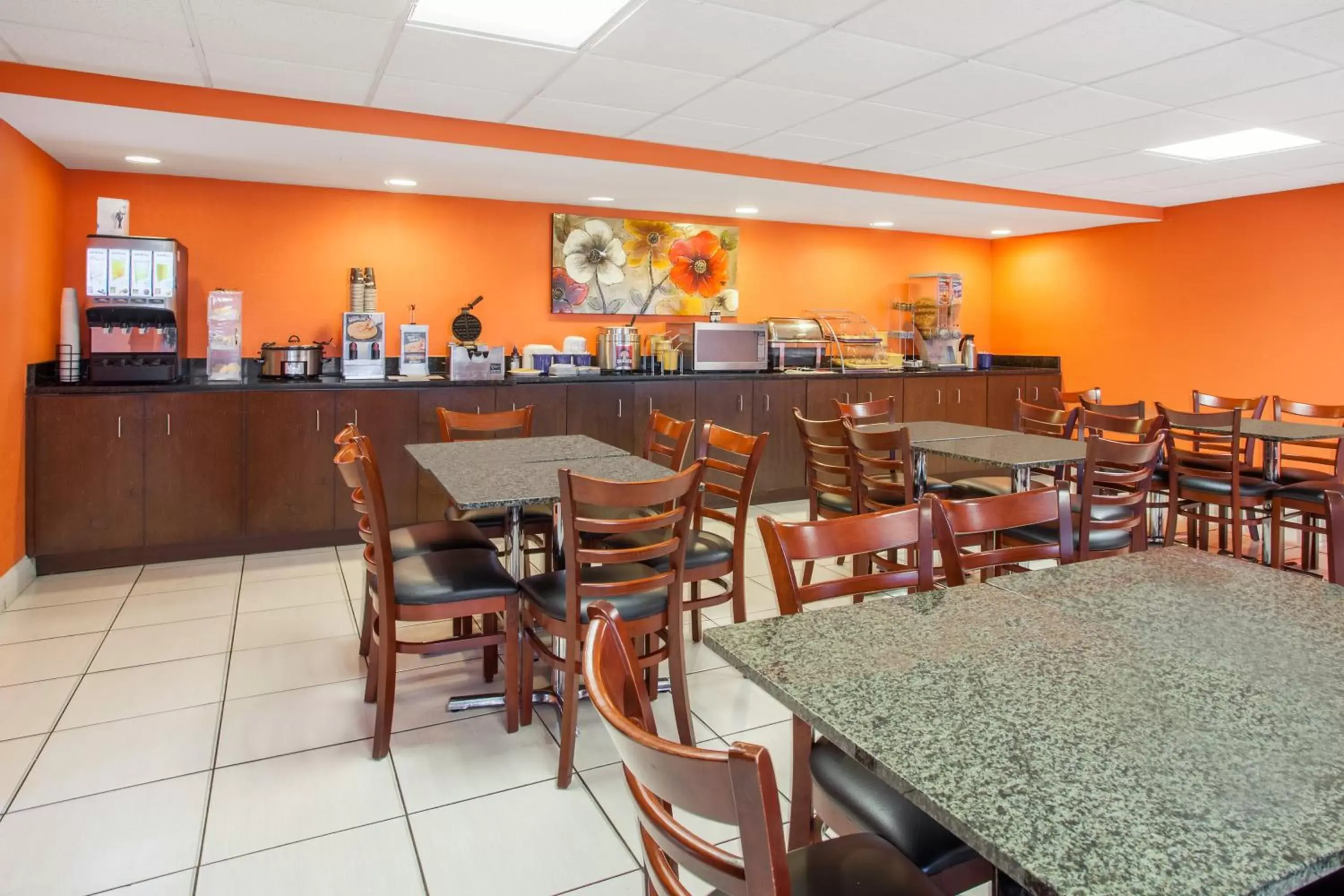 Restaurant/places to eat in Days Inn by Wyndham Brooksville Restaurant/places to eat in Days Inn by Wyndham Brooksville