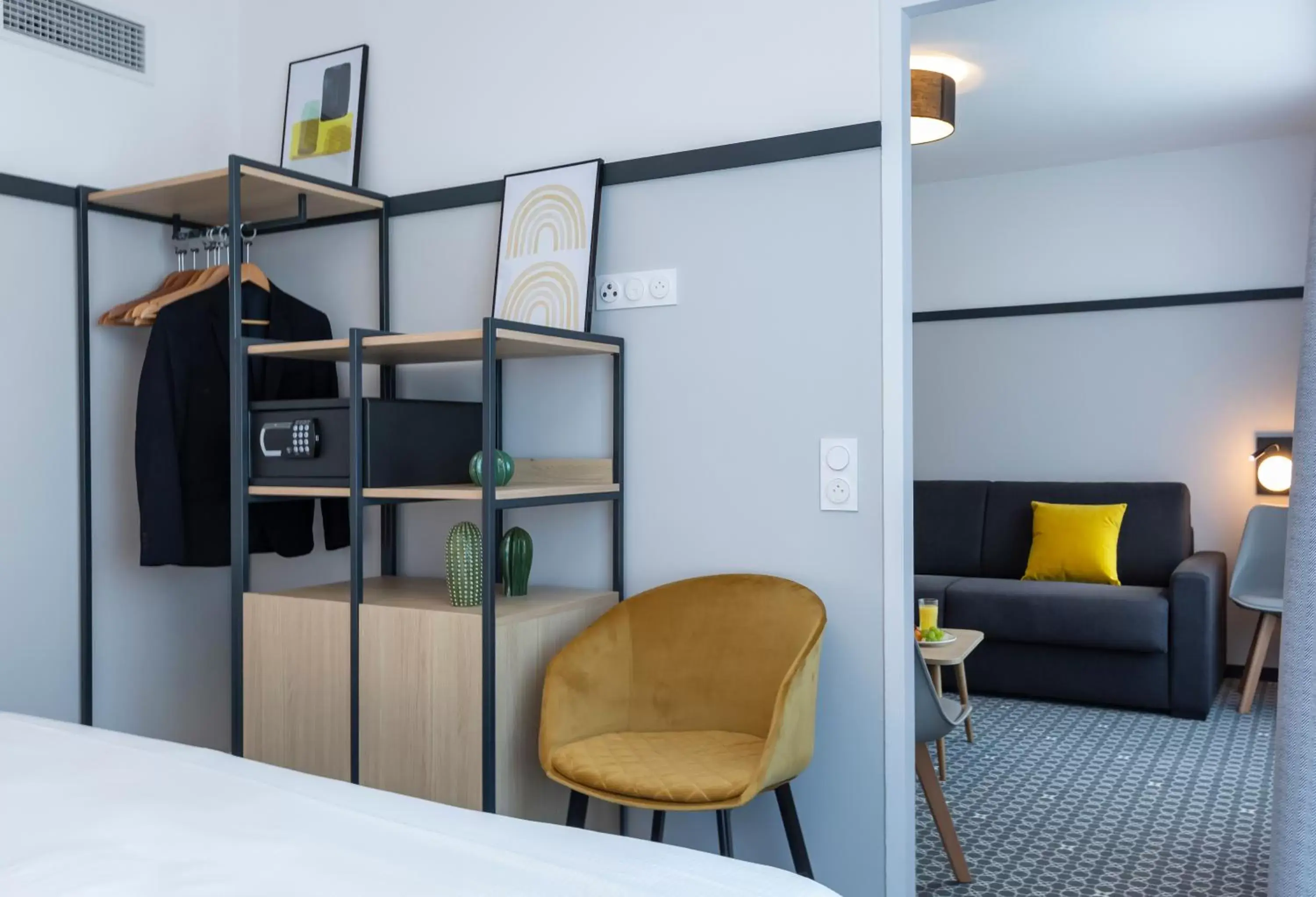 Bedroom, Seating Area in Odalys City Le Havre Centre Gare