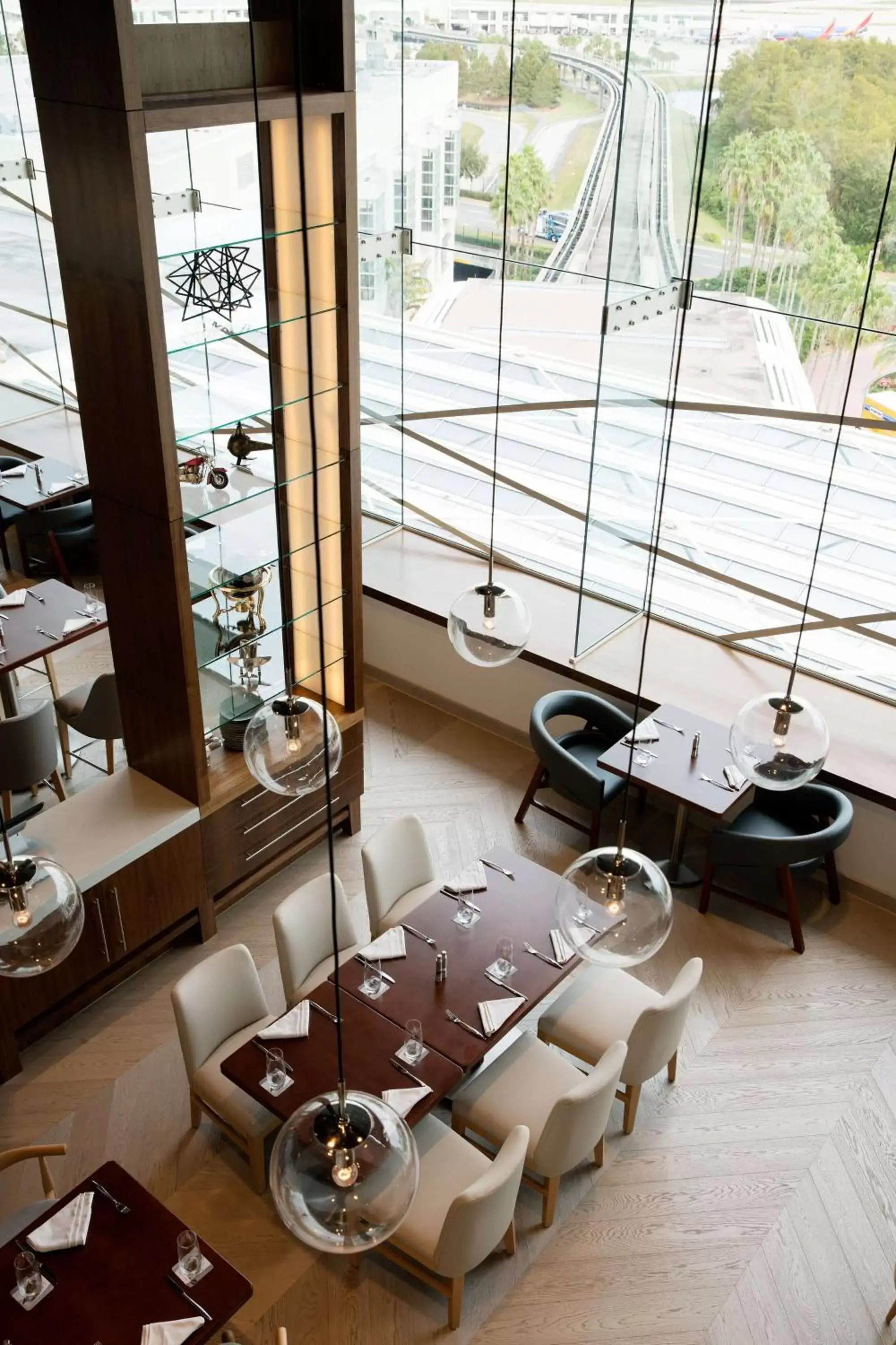 Restaurant/places to eat in Hyatt Regency Orlando International Airport Hotel