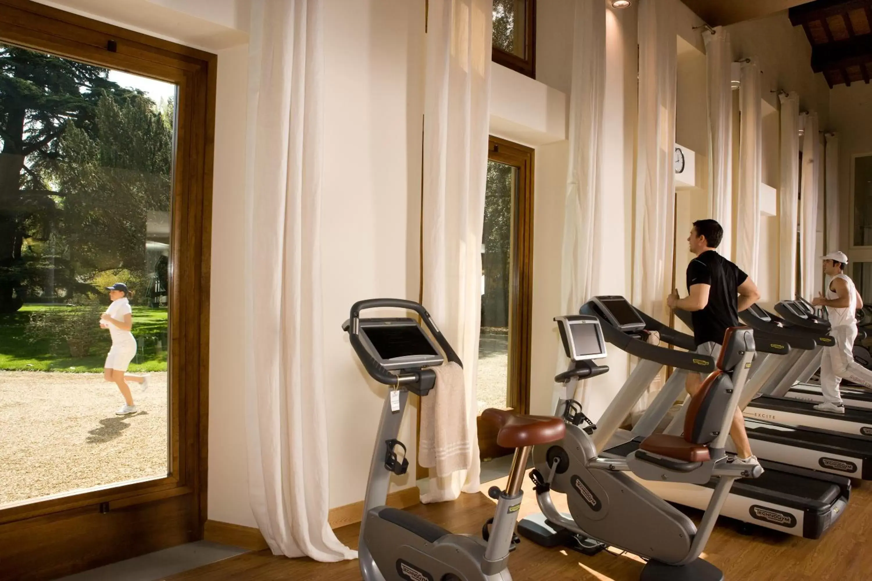 Fitness centre/facilities in Four Seasons Hotel Firenze Fitness centre/facilities in Four Seasons Hotel Firenze