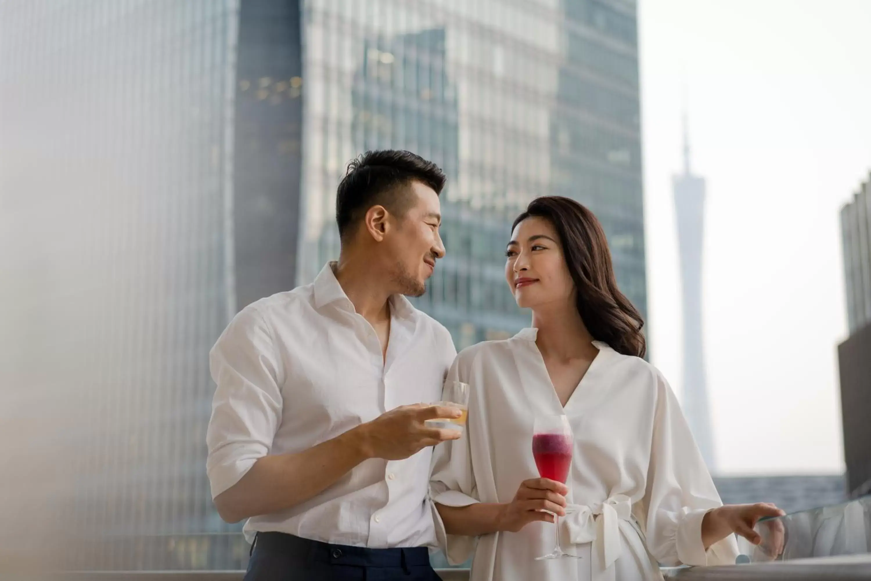 Alcoholic drinks in Jumeirah Guangzhou - Complimentary Shuttle Bus to Canton Fair Complex during Canton Fair period