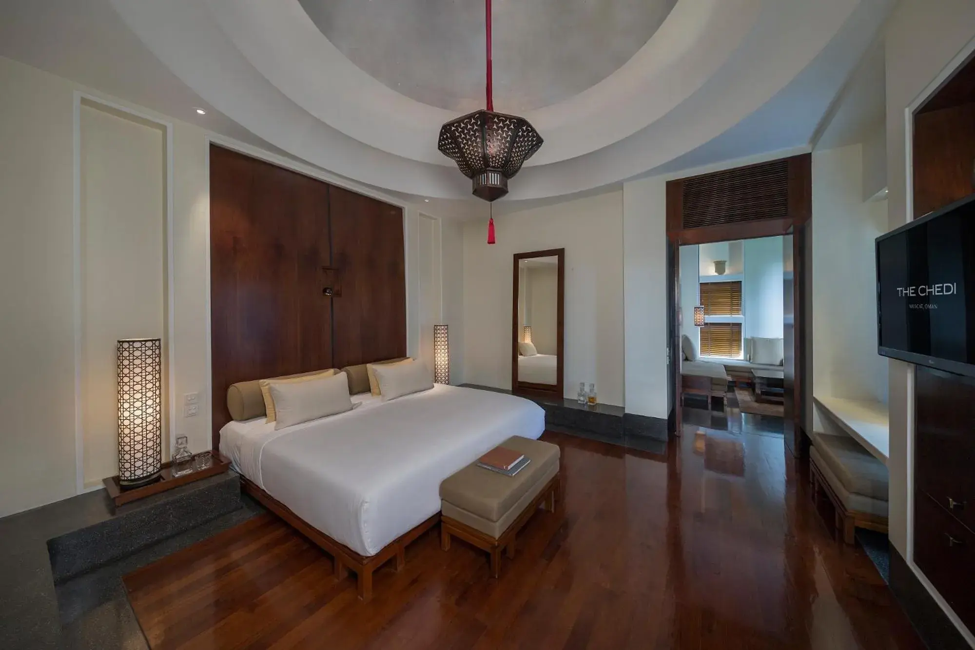 Photo of the whole room, Bed in The Chedi Muscat
