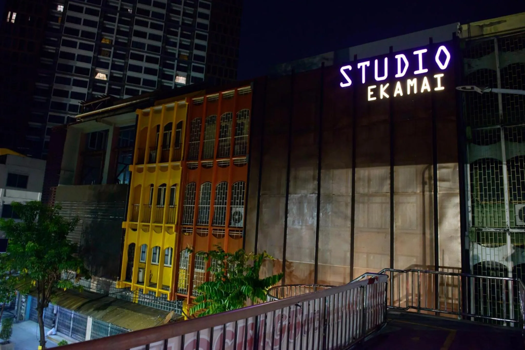 Facade/entrance in Studio Ekamai