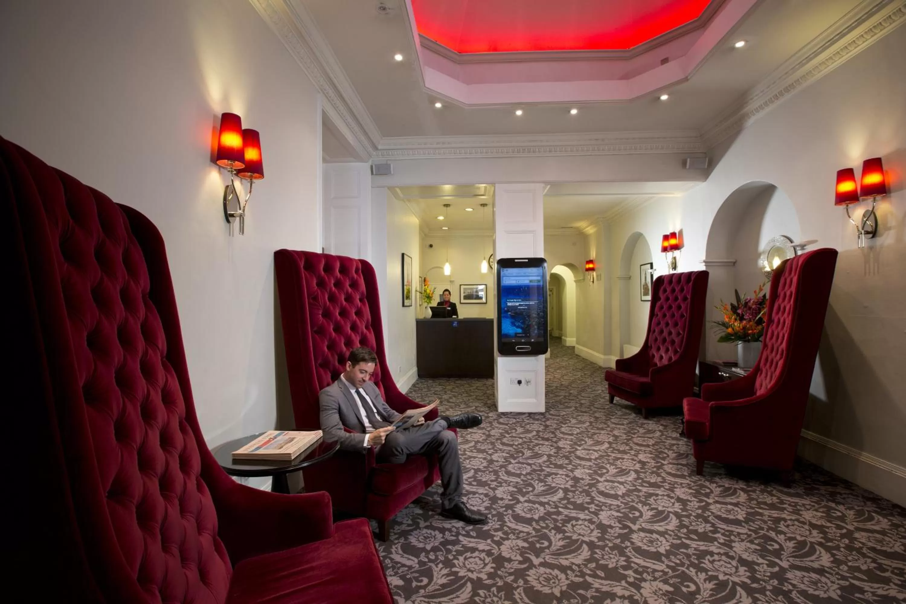 Lobby or reception in Thistle London Bloomsbury Park