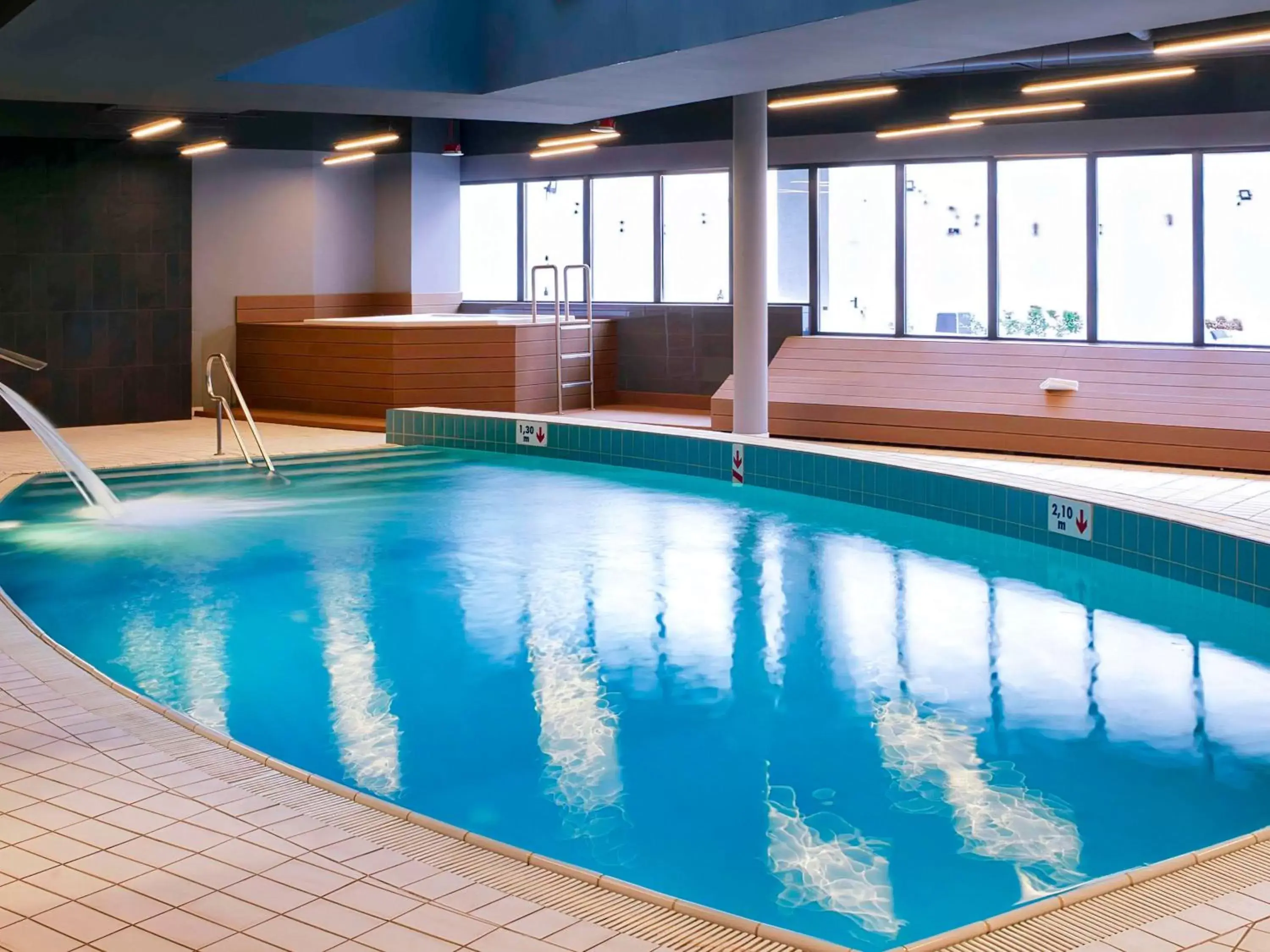 Pool view, Swimming Pool in Novotel Szczecin Centrum