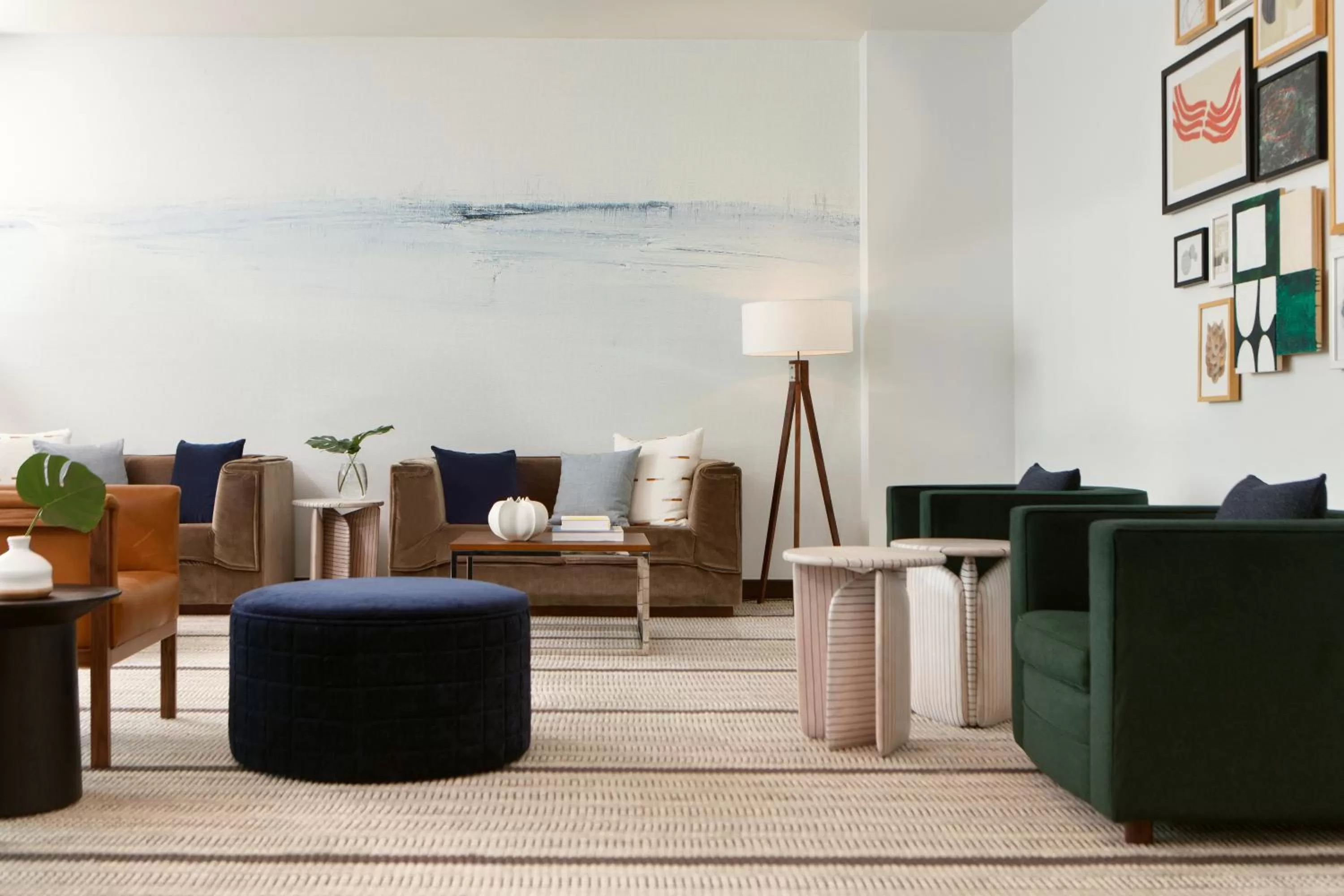 Property building in Kimpton Overland Hotel - Atlanta Airport by IHG