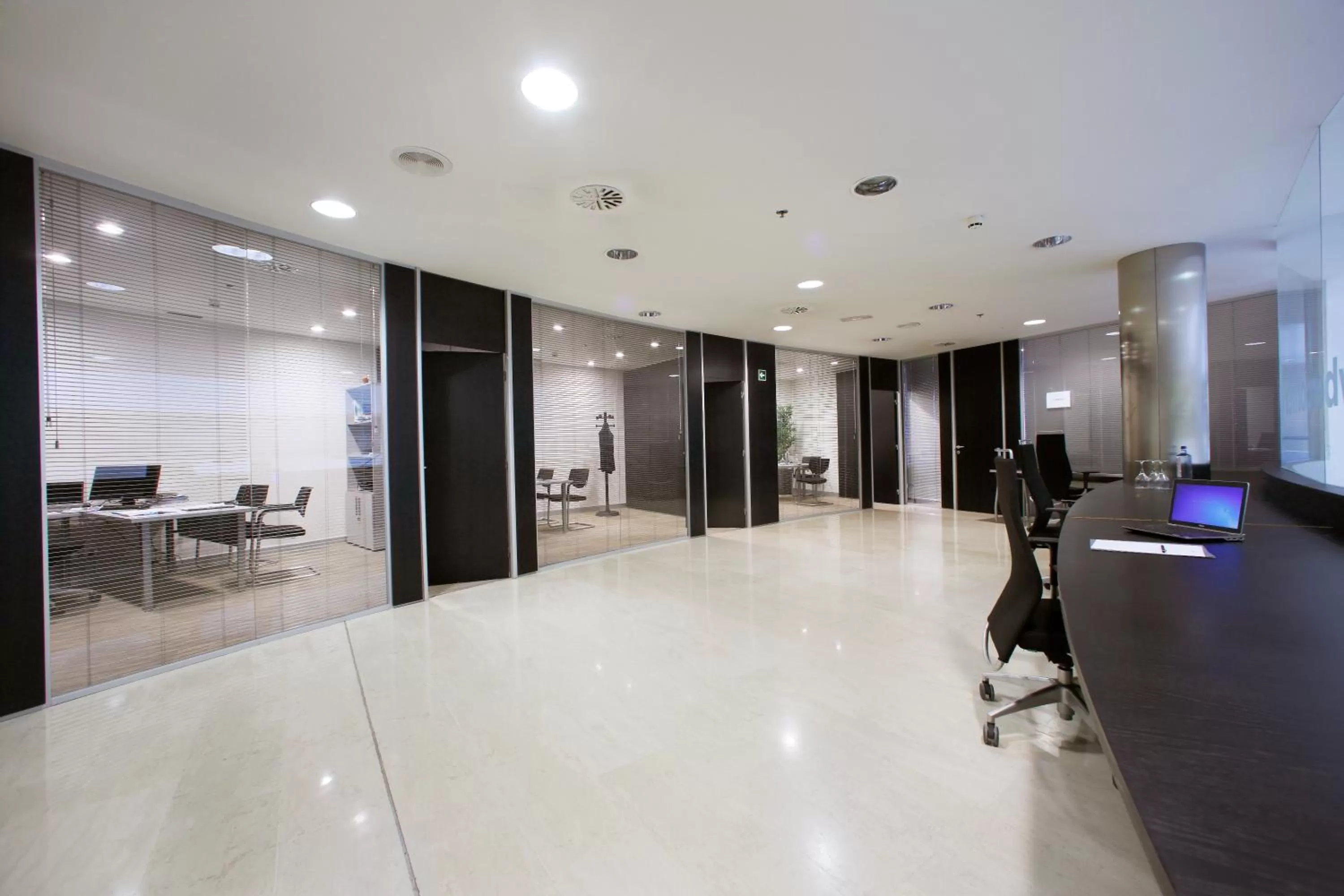Business facilities in Attica21 Coruña