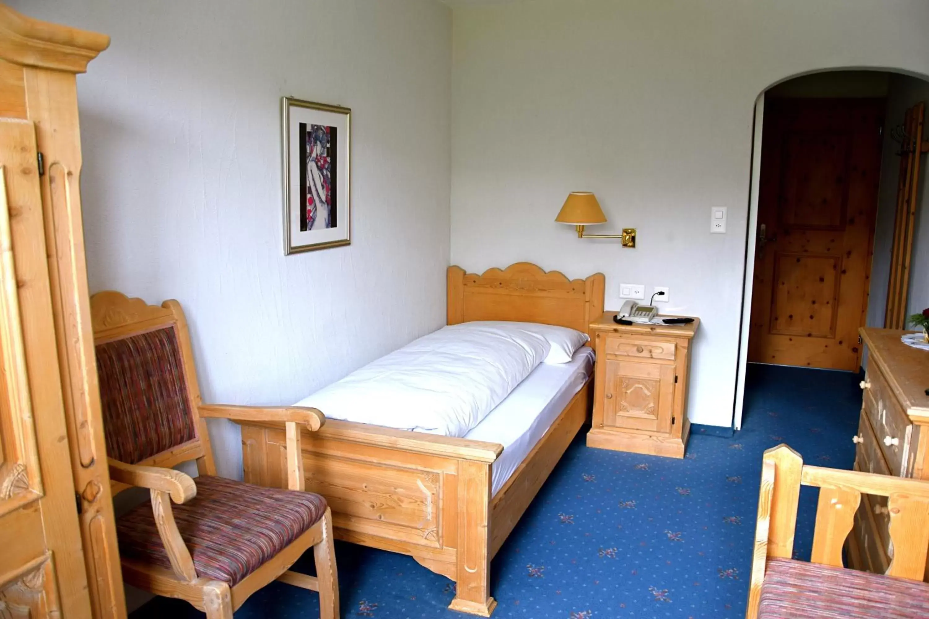 Bedroom, Bed in Hotel Salastrains