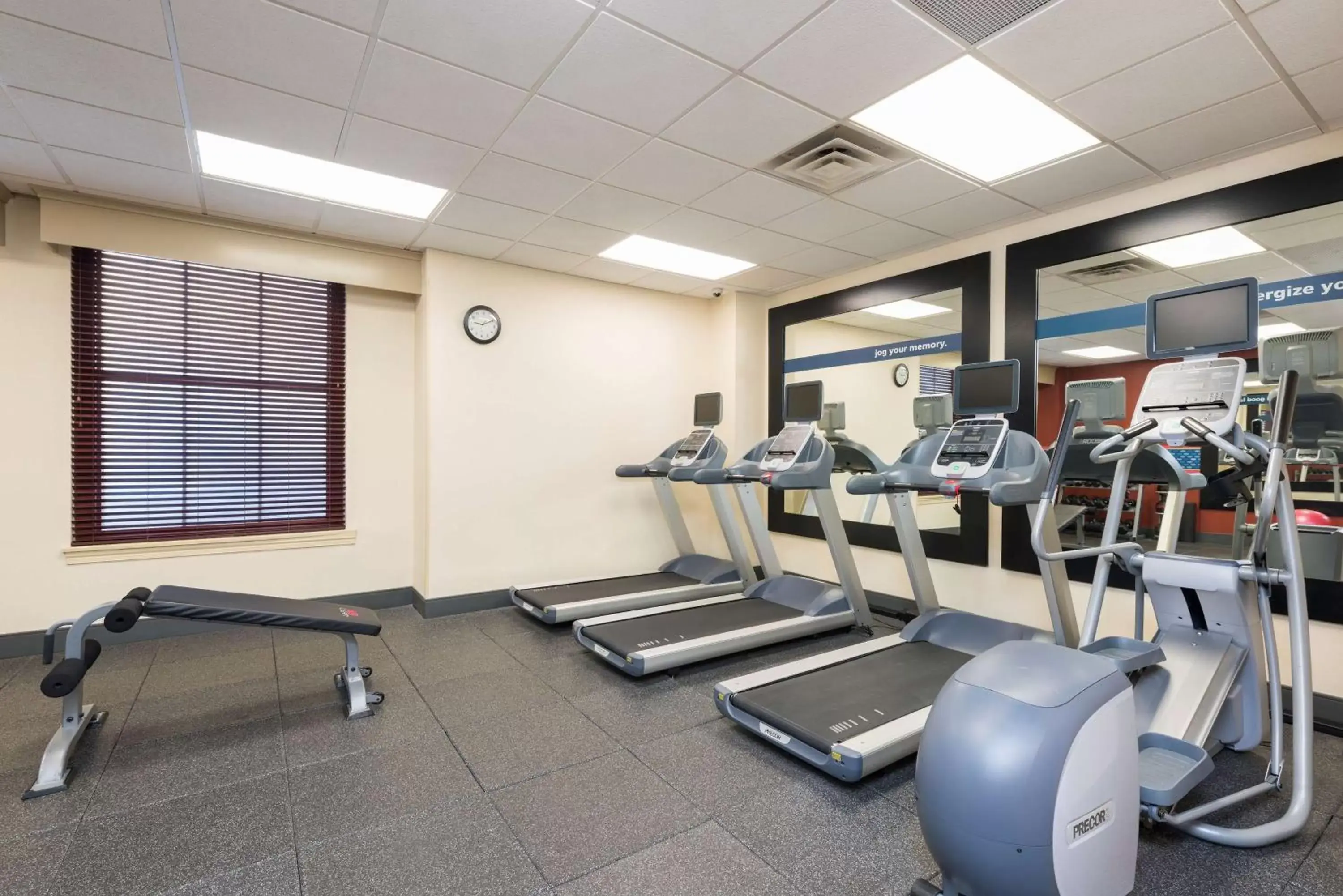 Fitness centre/facilities, Fitness Center/Facilities in Hampton Inn Indianapolis Downtown Across from Circle Centre