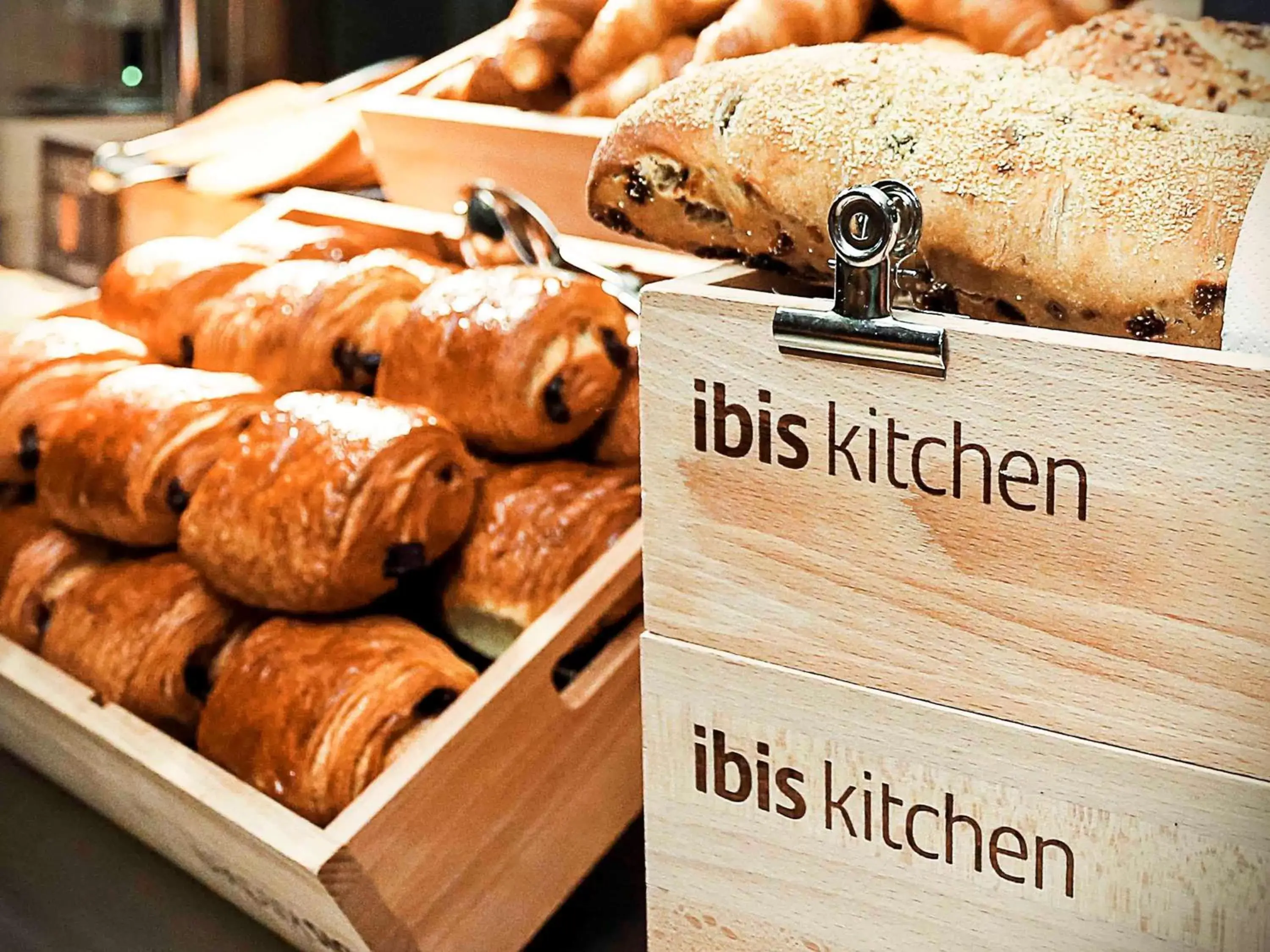 Restaurant/places to eat in ibis Montpellier Centre Polygone