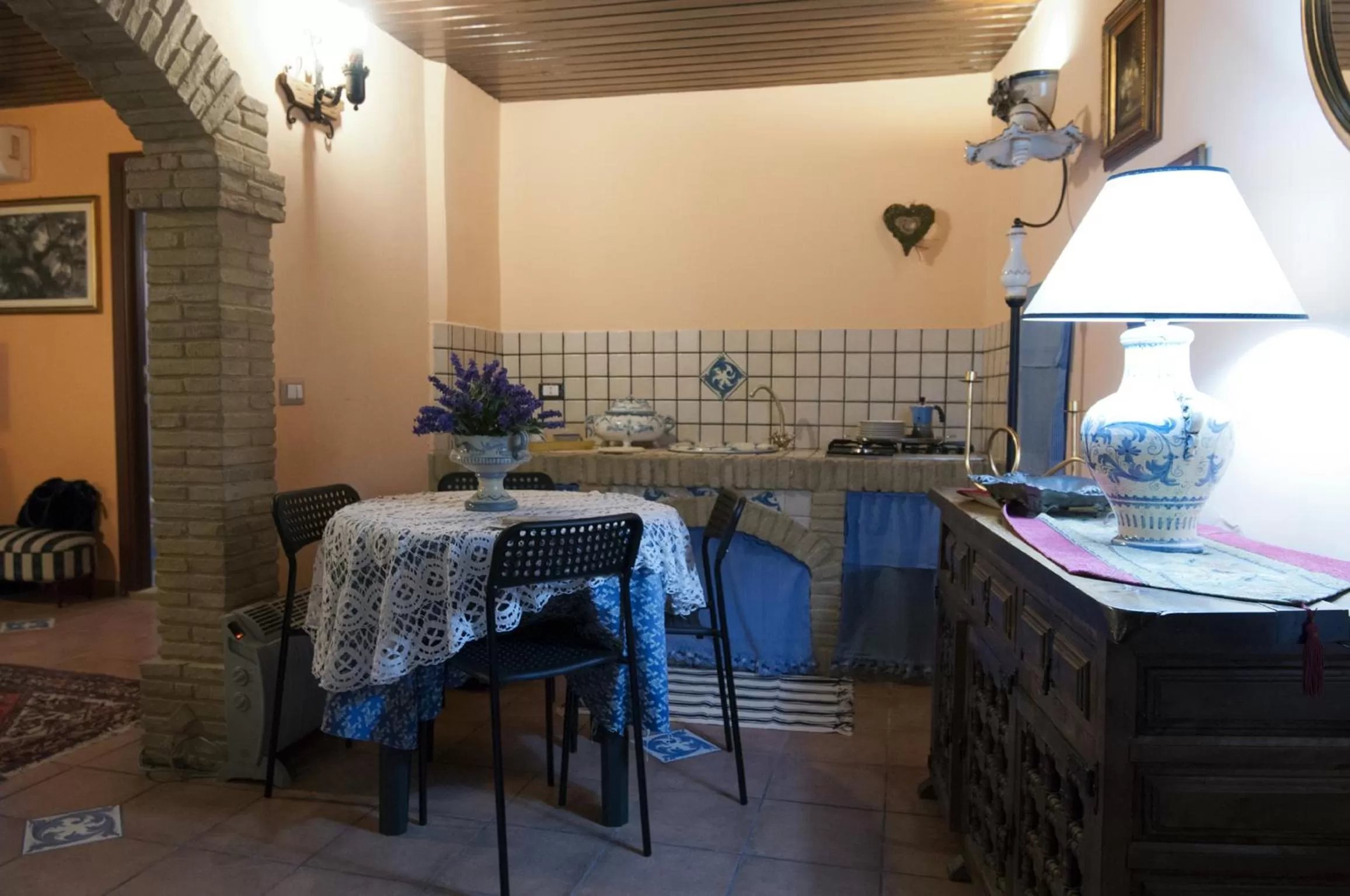 Kitchen or kitchenette in Kimera