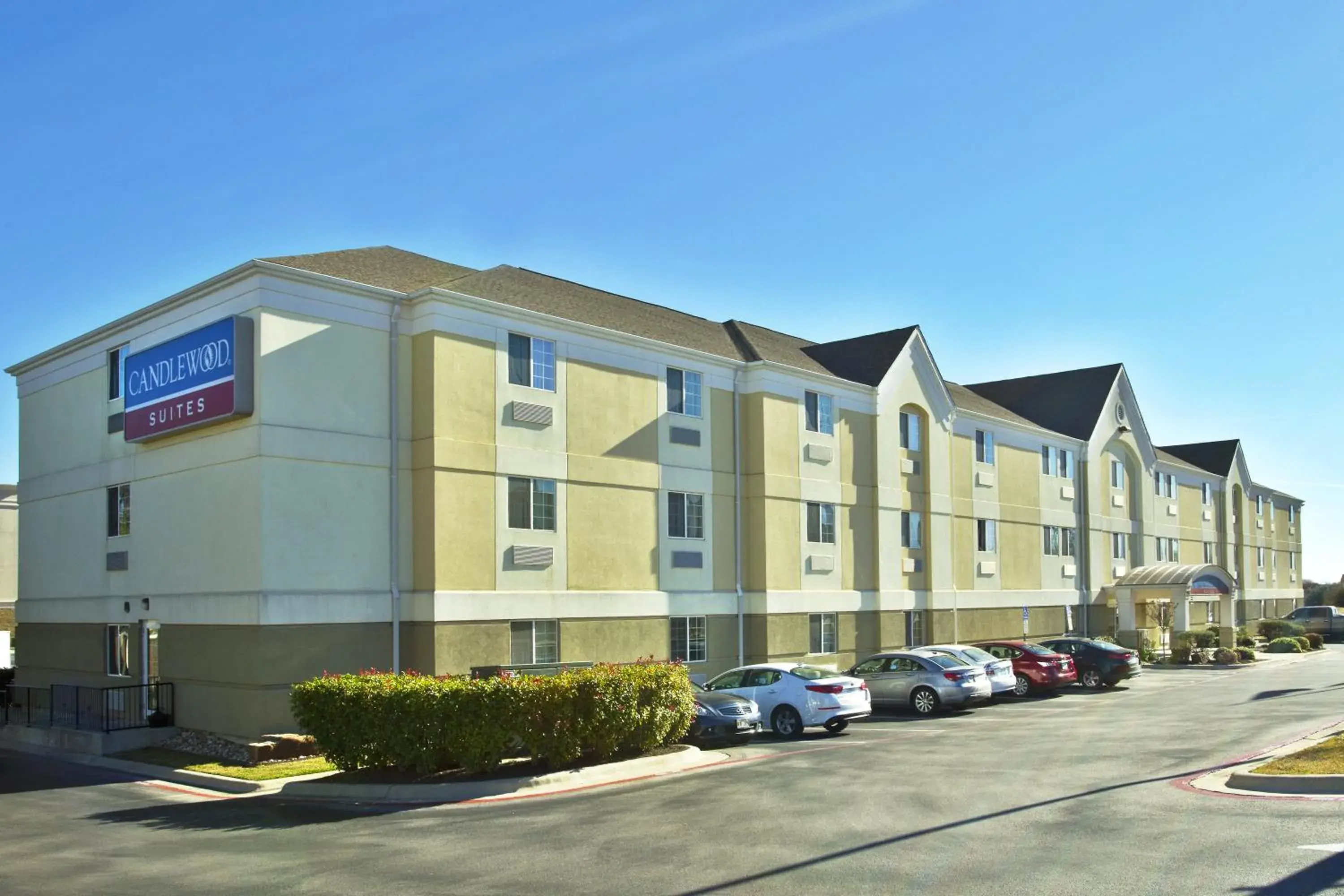 Property Building in Candlewood Suites Killeen, an IHG Hotel