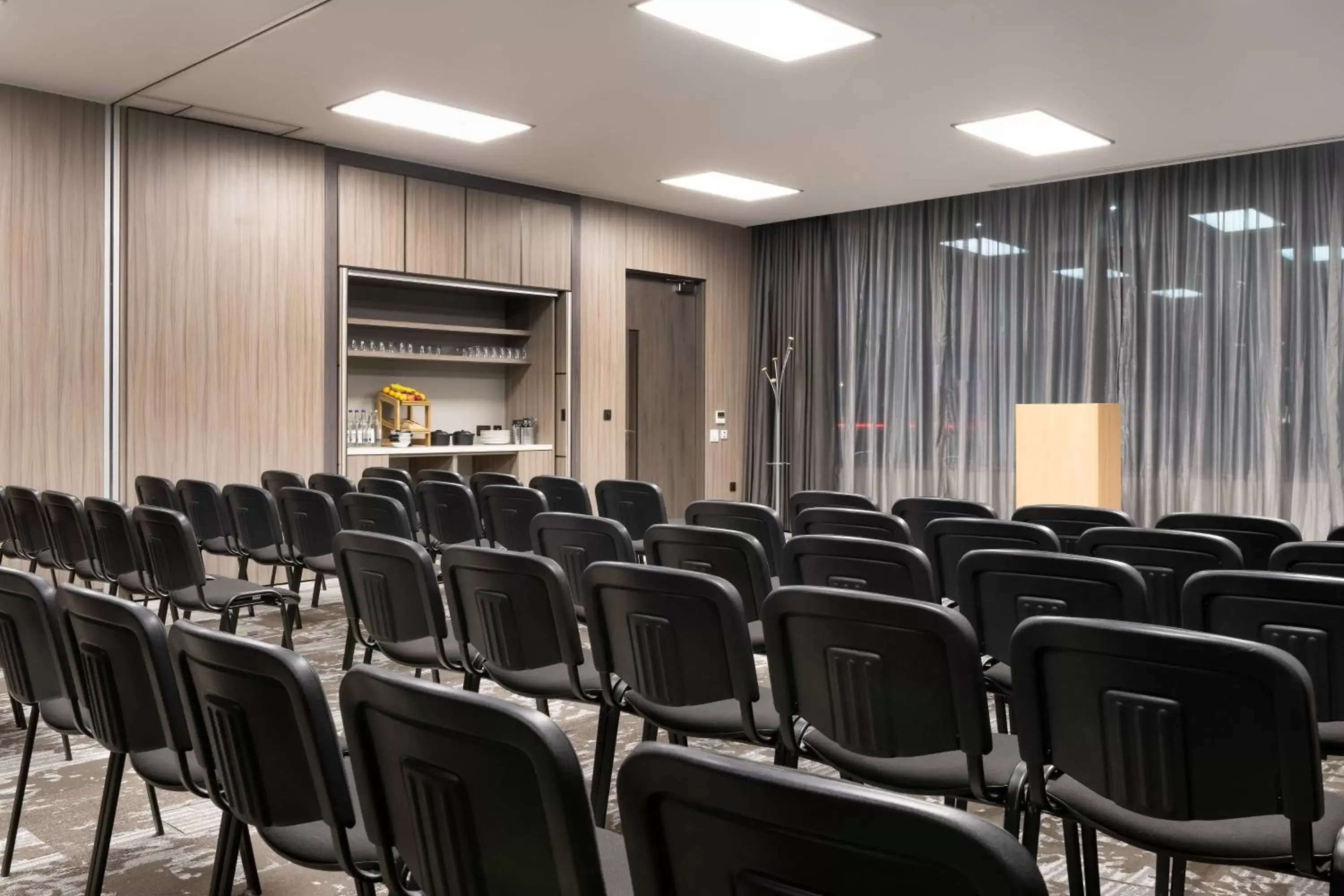 Meeting/conference room in AC Hotel by Marriott Manchester City Centre