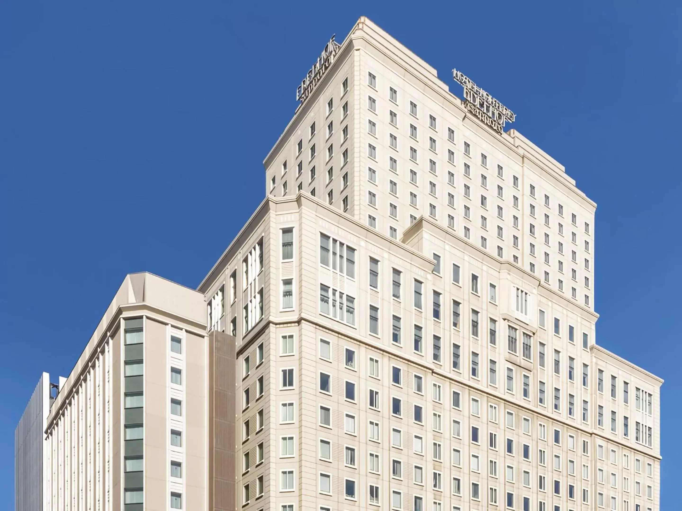 Property building in Hotel Monterey Edelhof Sapporo Property building in Hotel Monterey Edelhof Sapporo