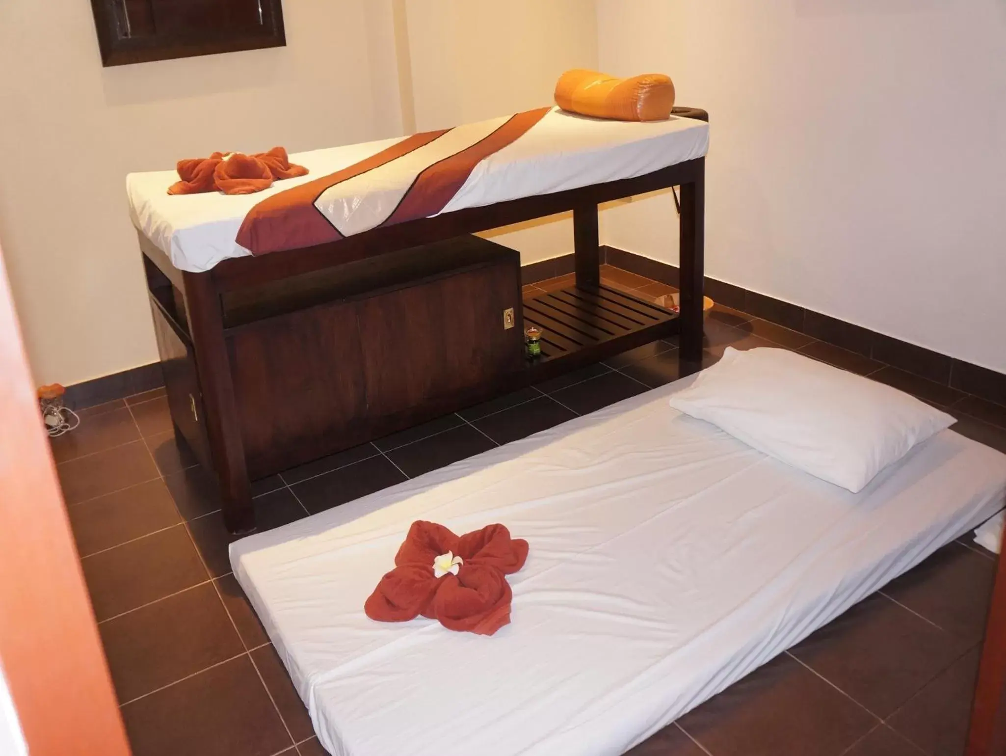 Spa and wellness centre/facilities, Bed in The Oriental Tropical Beach at VIP Resort