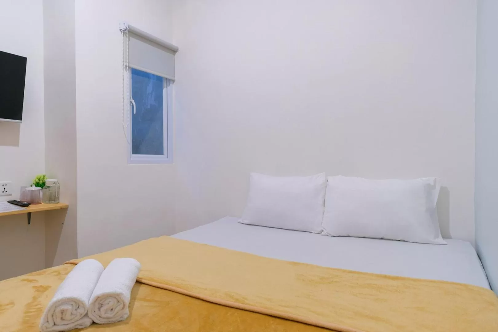 Bed in NYENYAK MRT Lebak Bulus Simatupang