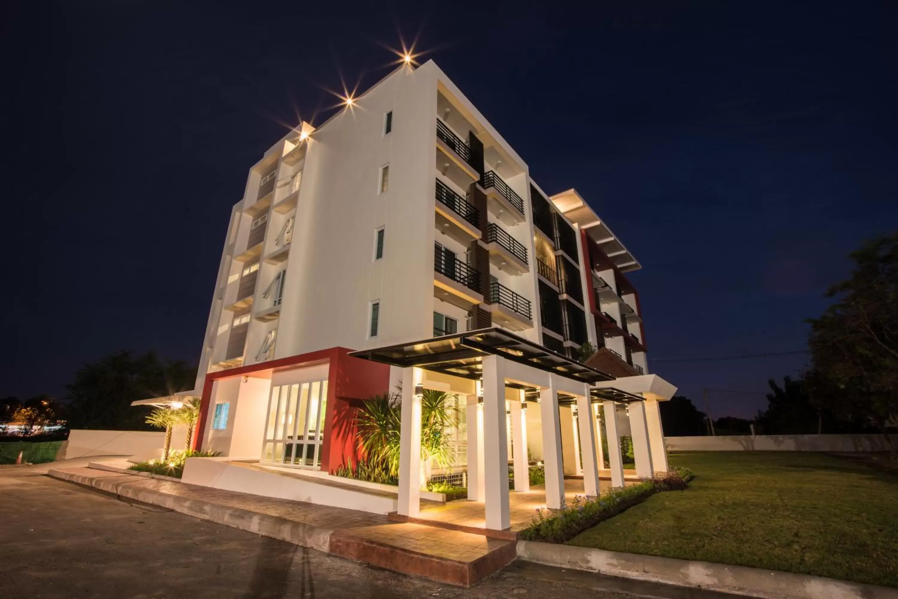 Facade/entrance, Property Building in Napatra Hotel