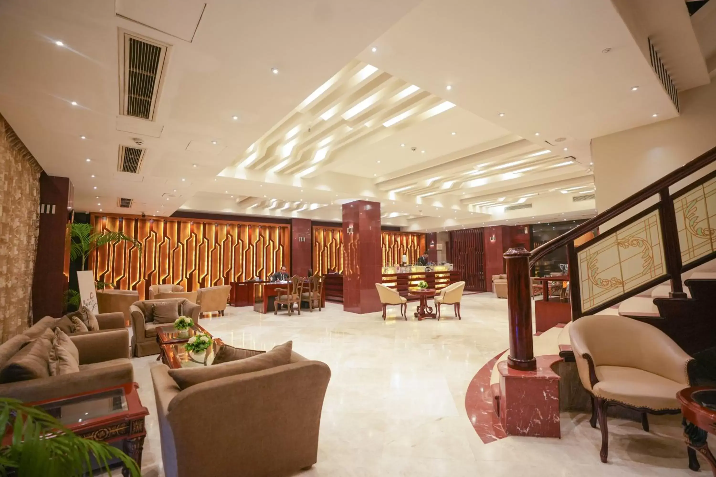Seating area, Lobby/Reception in Hotel Sarina