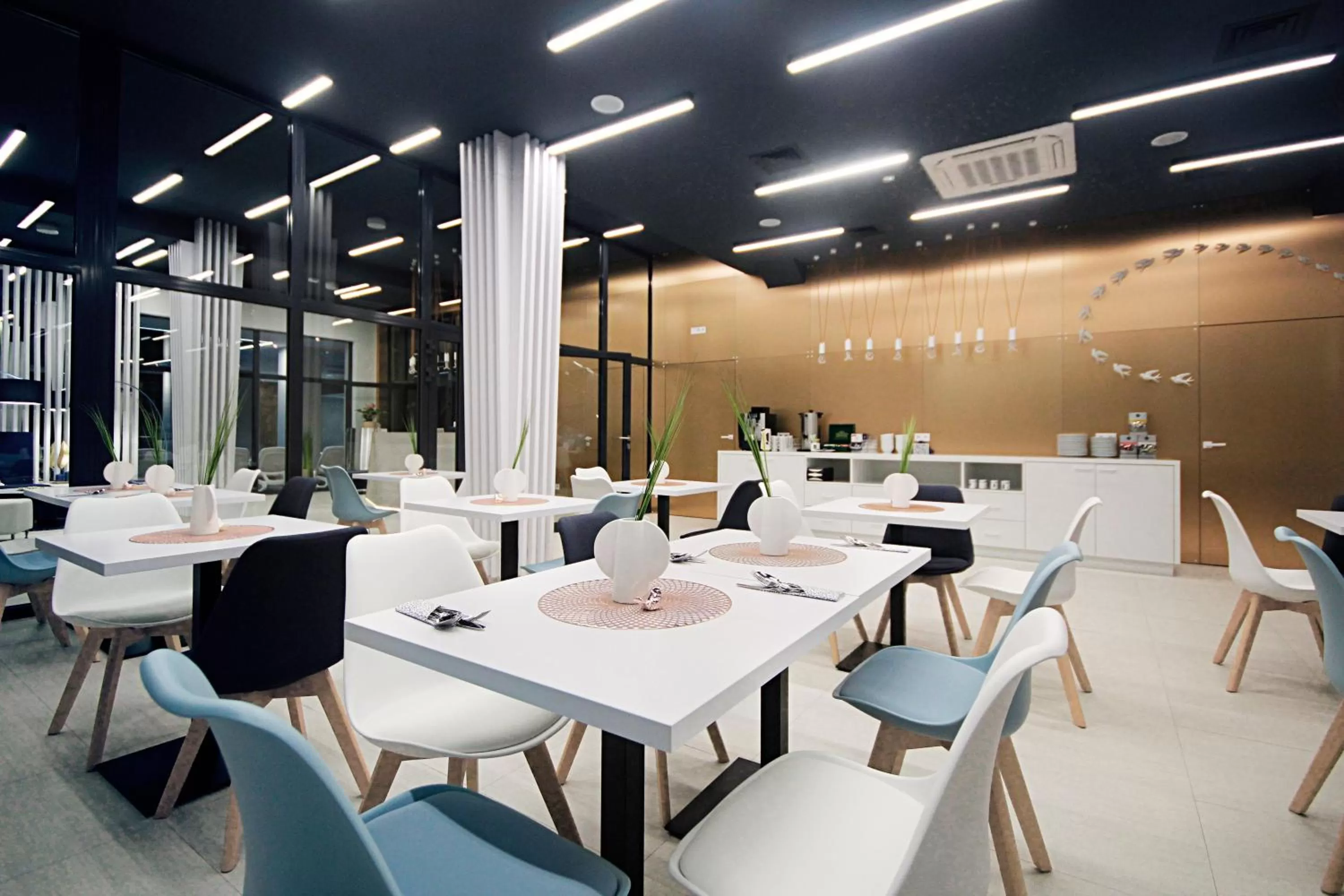 Dining area in Savana Resort Mielno