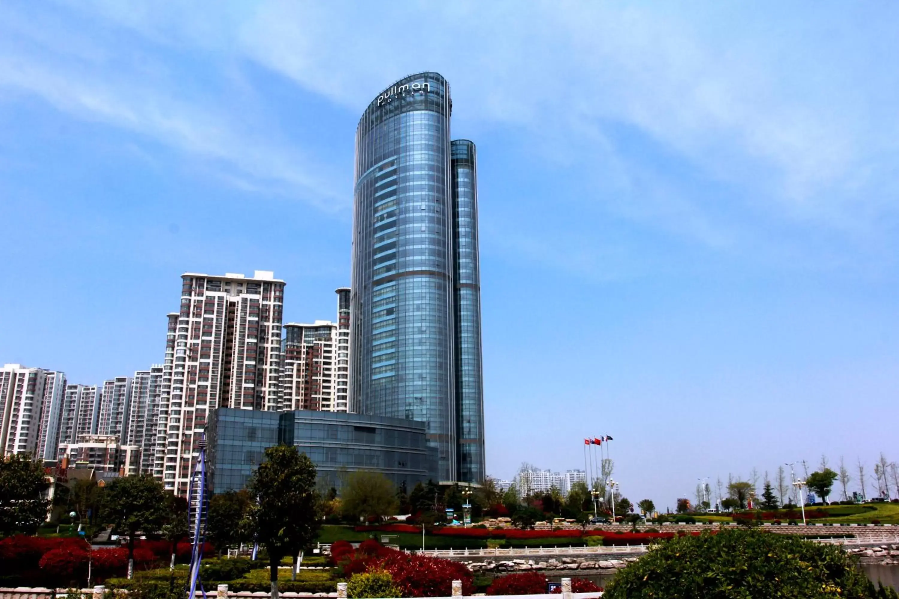 Property building in Pullman Linyi Lushang Property building in Pullman Linyi Lushang