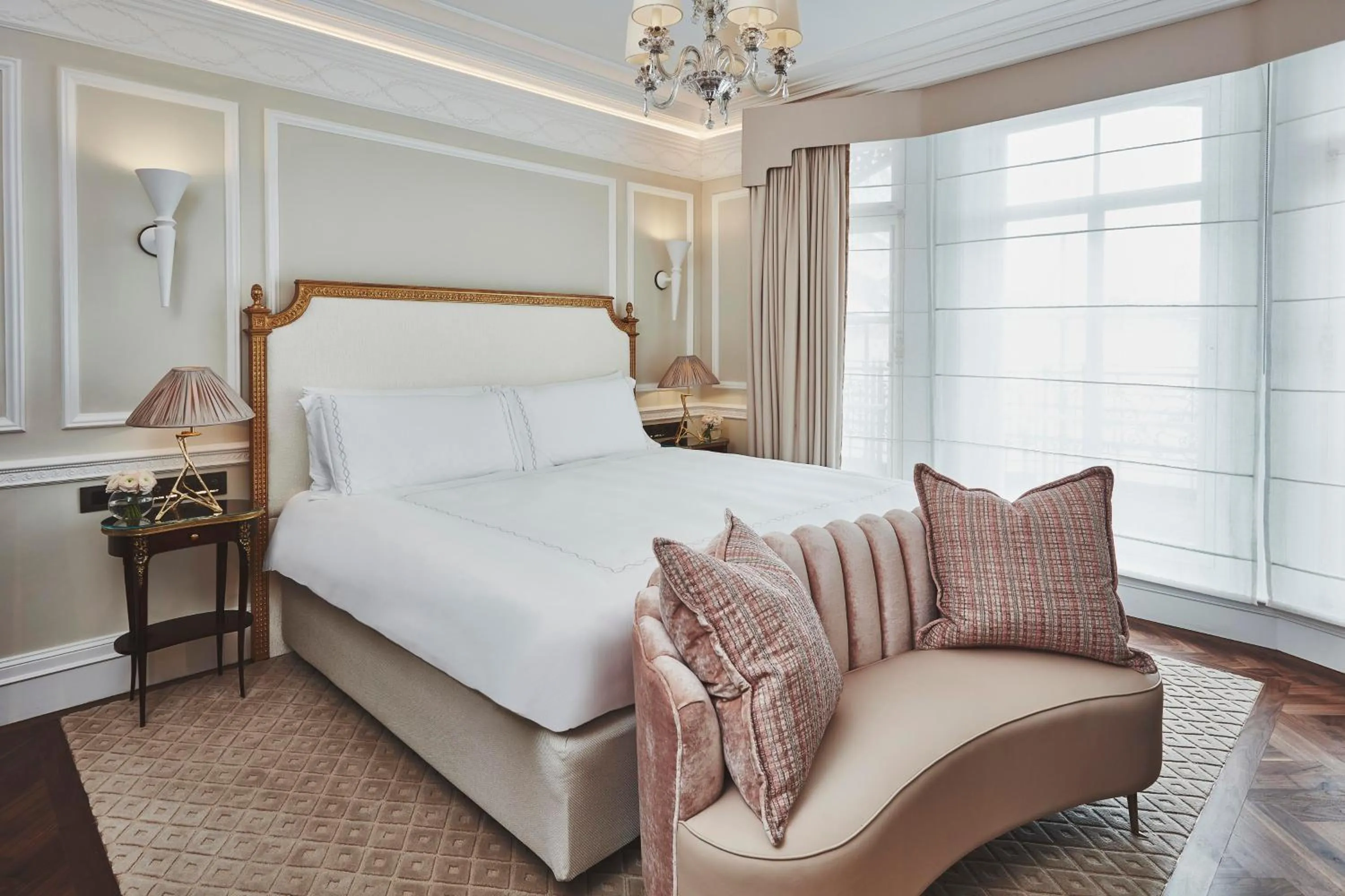 Bedroom, Bed in Claridge's, Maybourne