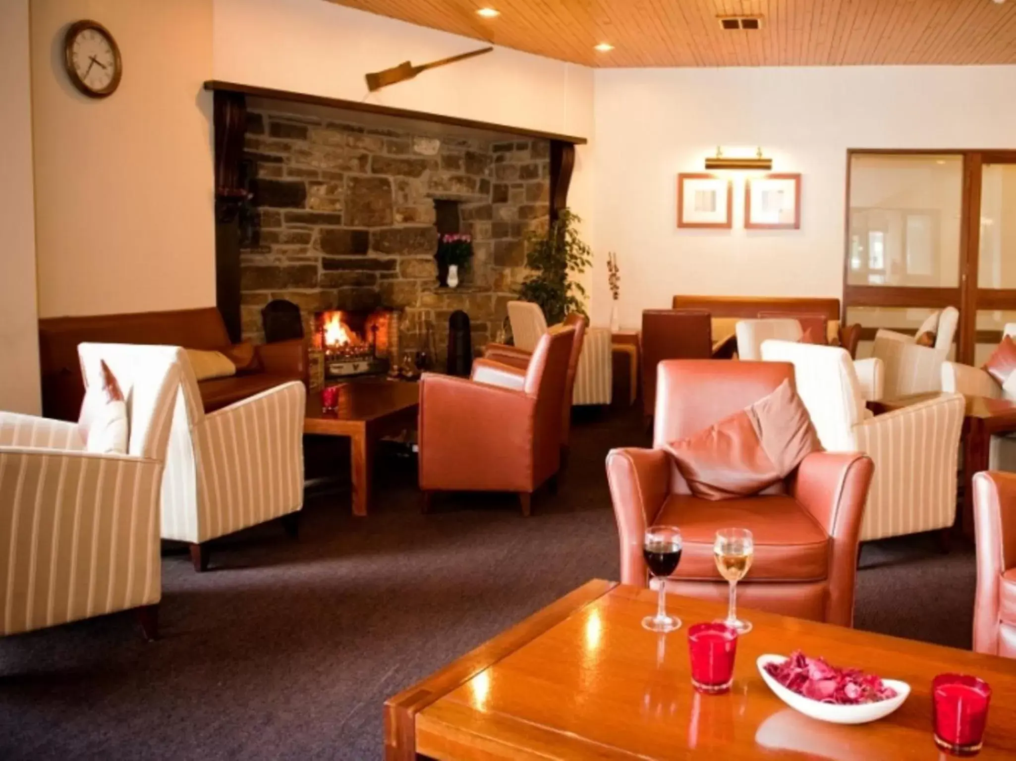 Lounge or bar, Restaurant/Places to Eat in Norseman Hotel