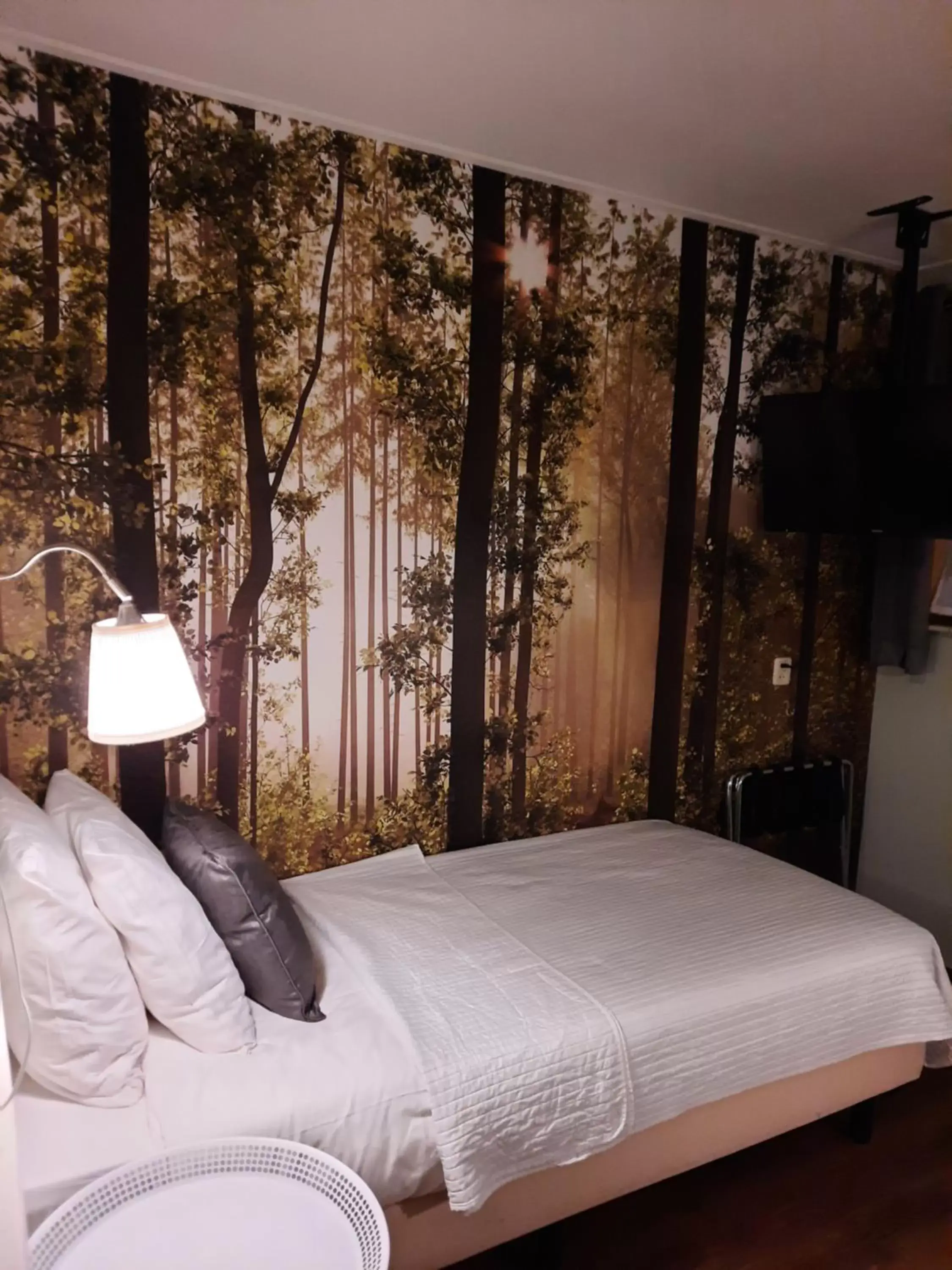 Bed in City Hotel Meppel