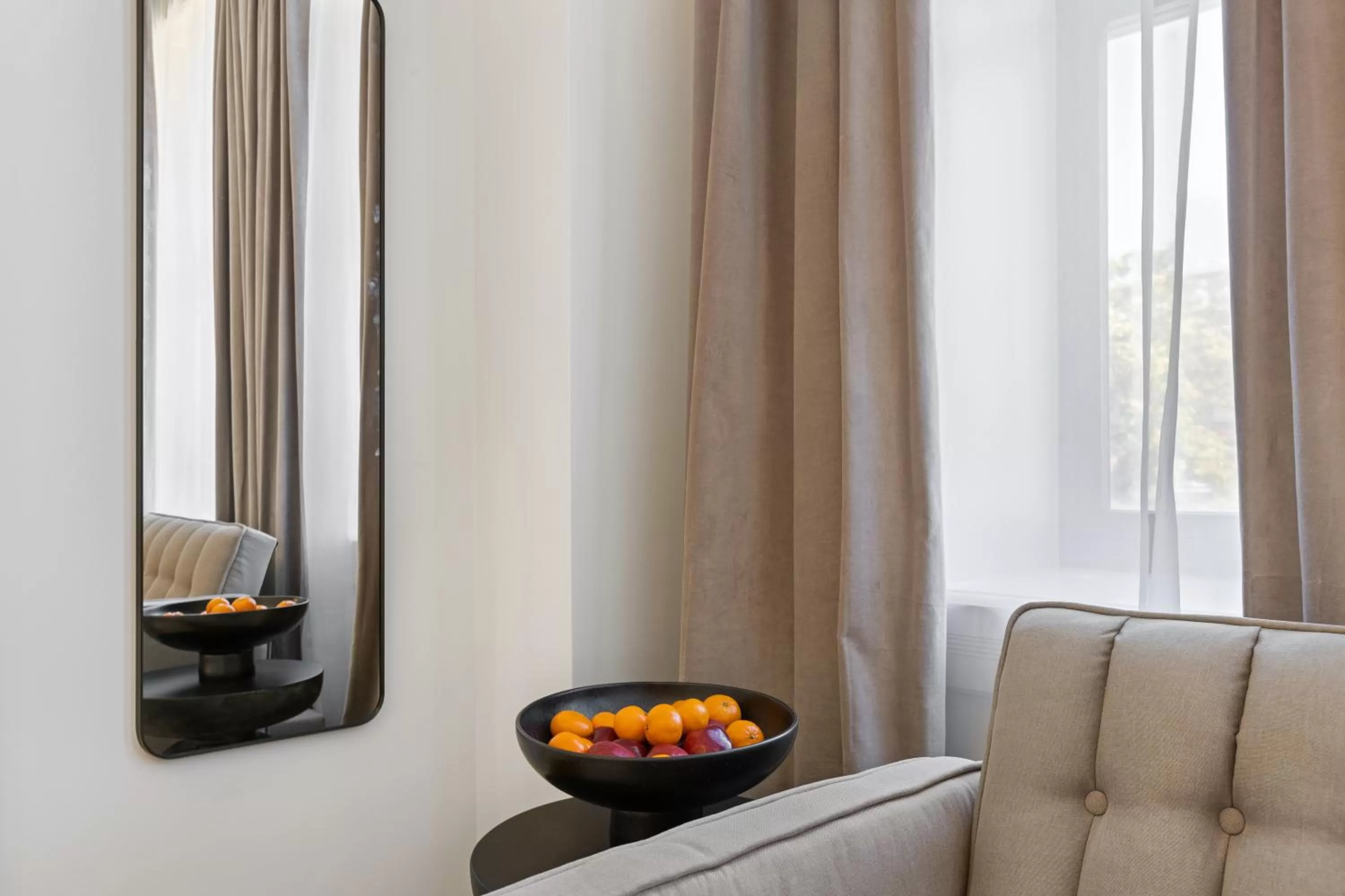 Seating area in Brexton Hotel