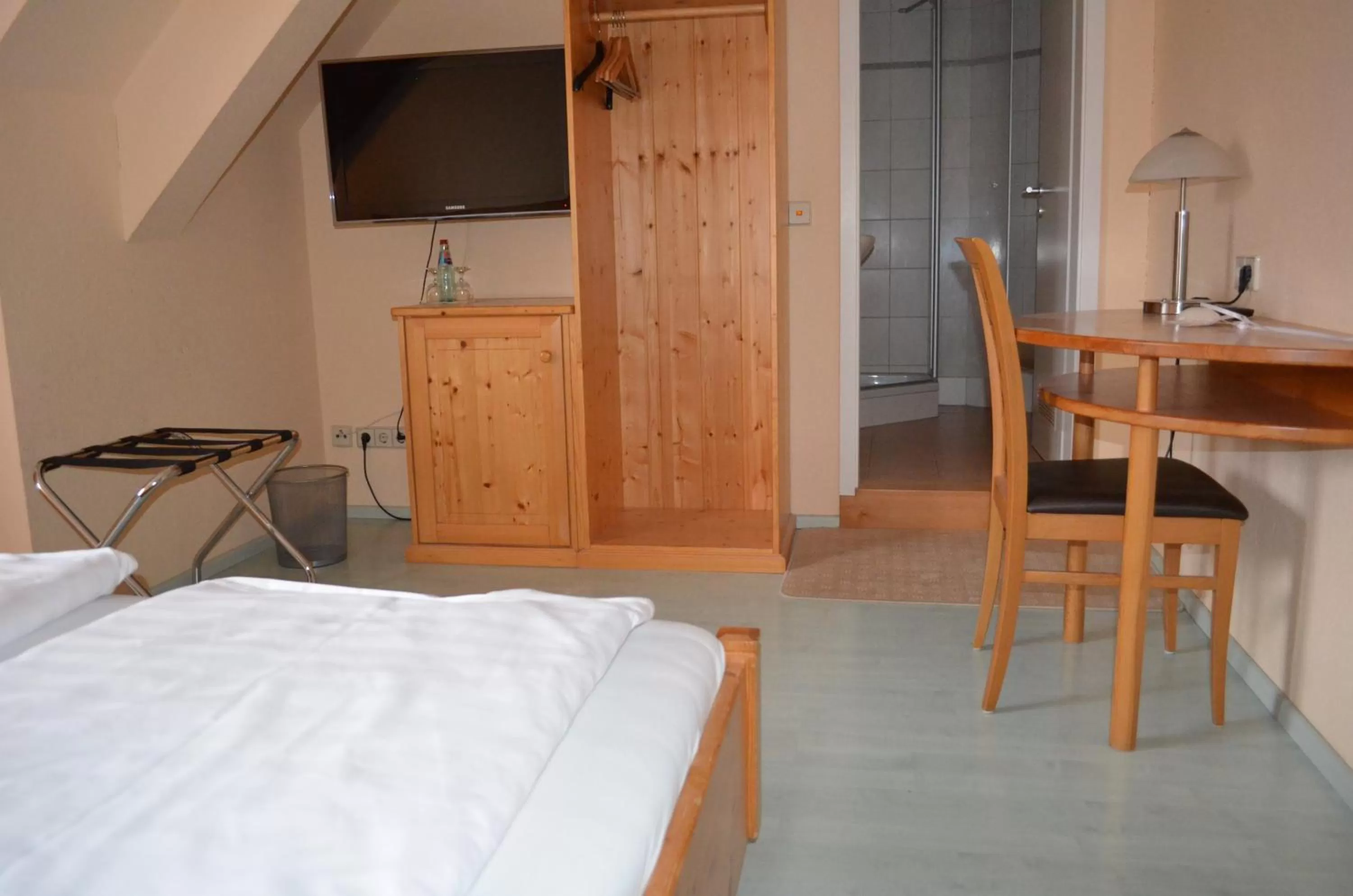 Decorative detail, Bed in Alte Post - Hotel Am Rhein-Ufer Laufenburg