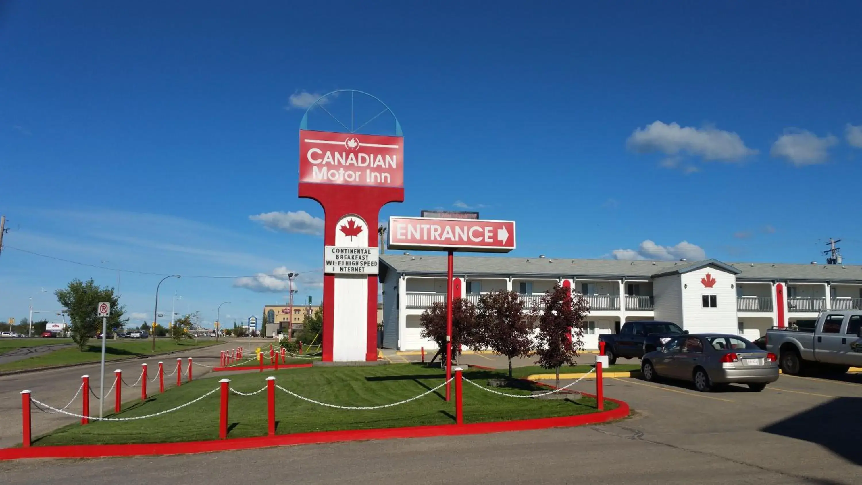 Area and facilities, Facade/Entrance in Canadian Motor Inn