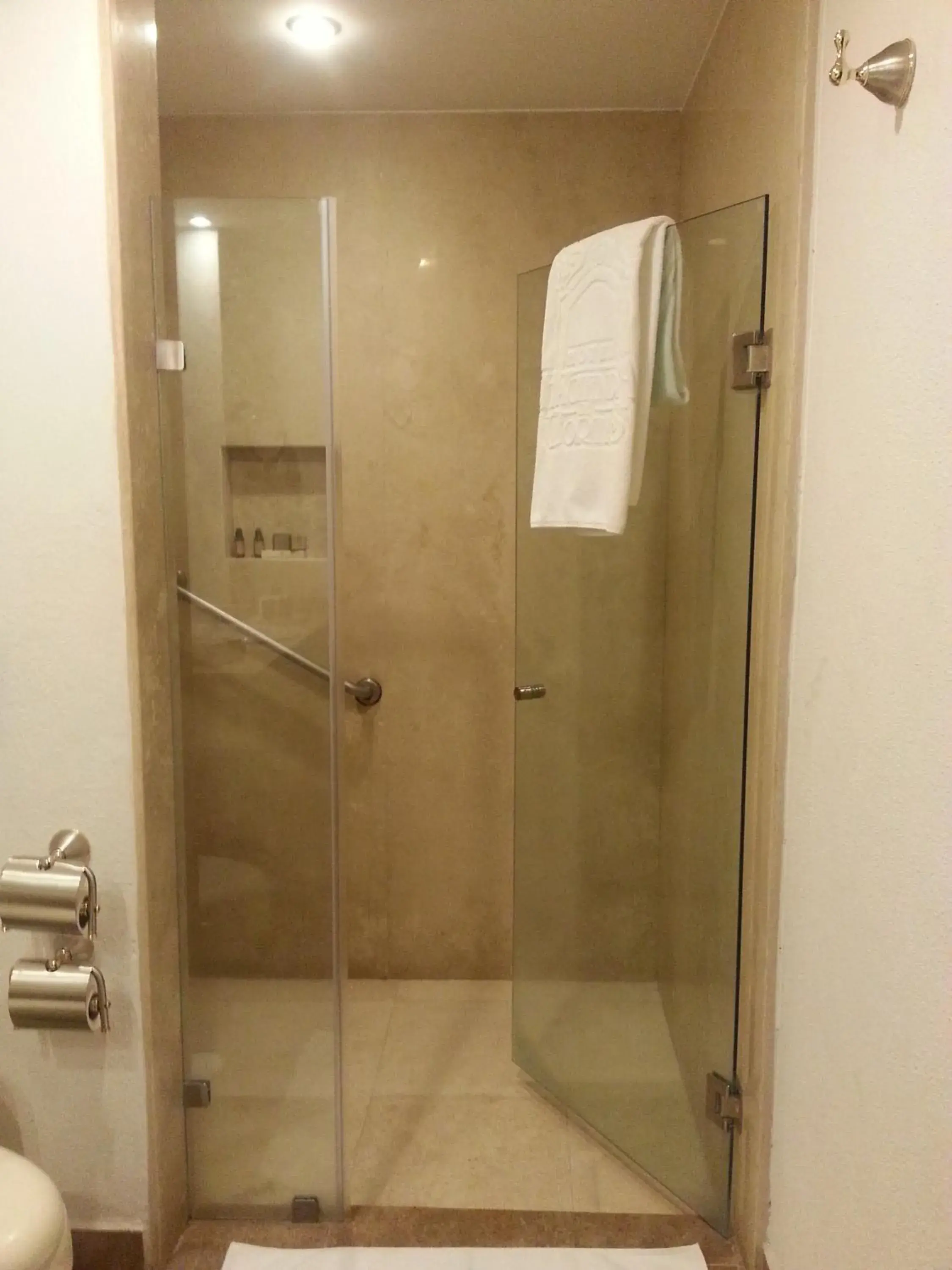 Bathroom in Hotel & Spa Hacienda de Cort