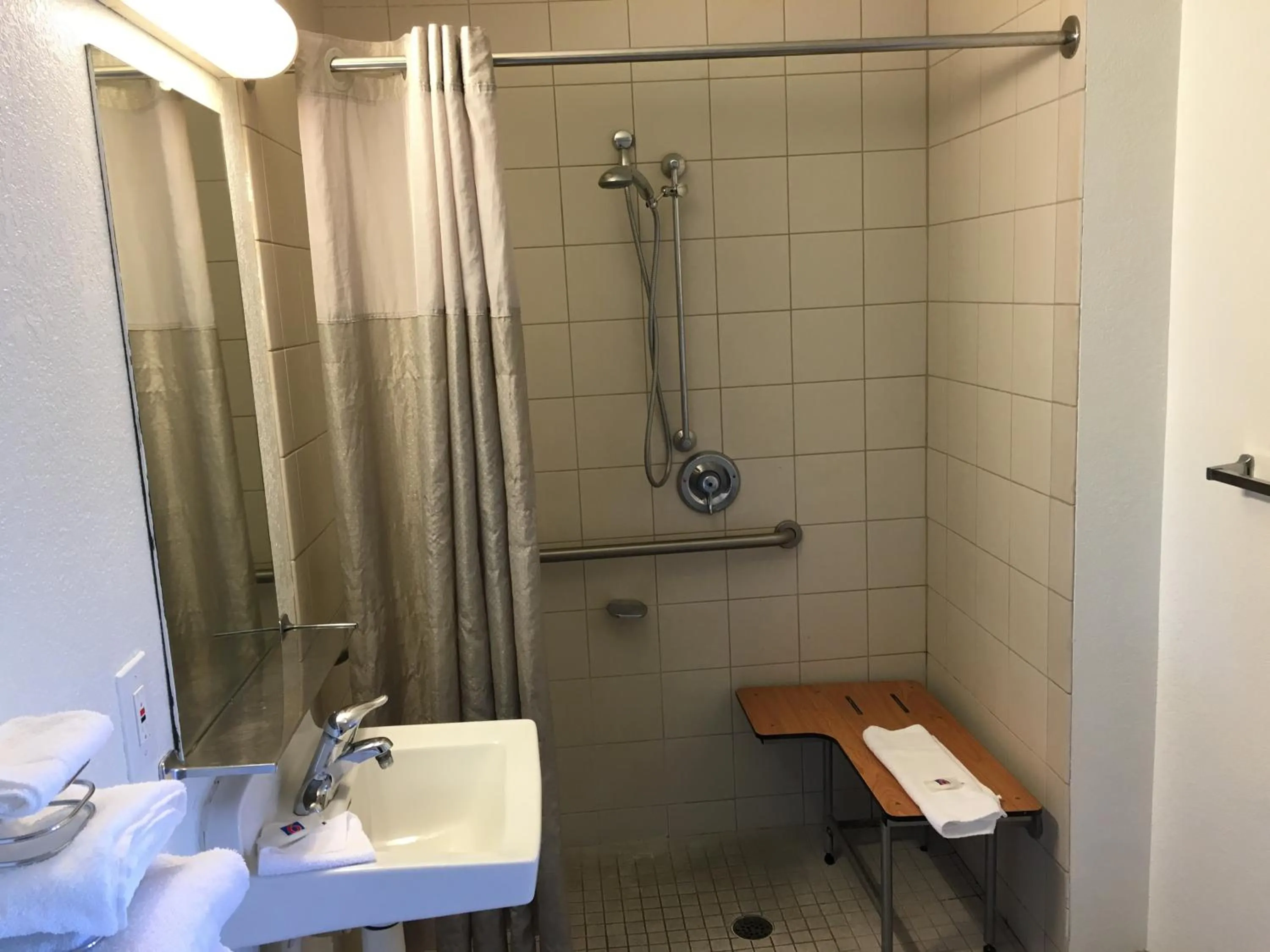 Bathroom in Motel 6-Lakeland, FL