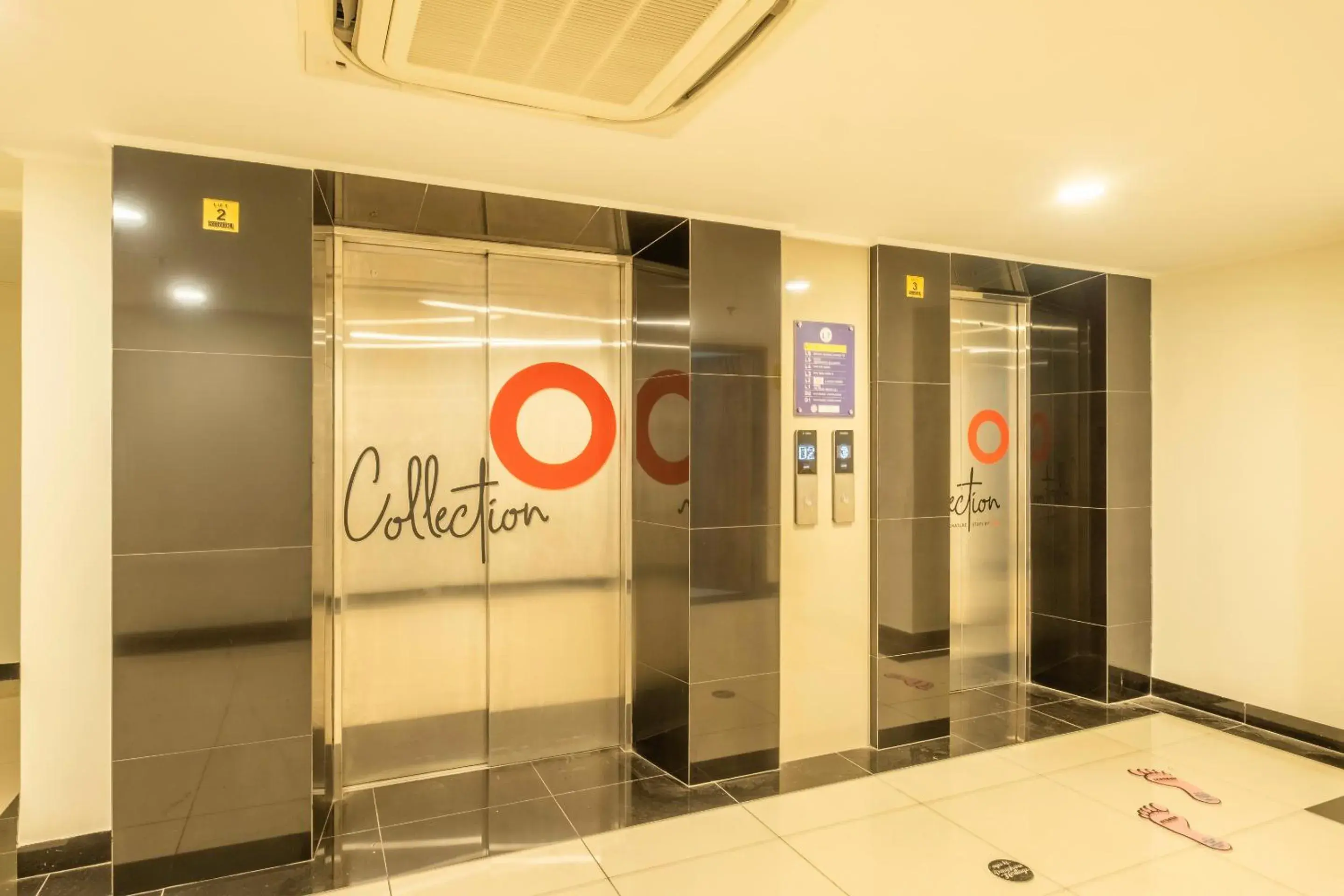 Lobby or reception in Collection O 22 Hotel Pasar Baru Heritage