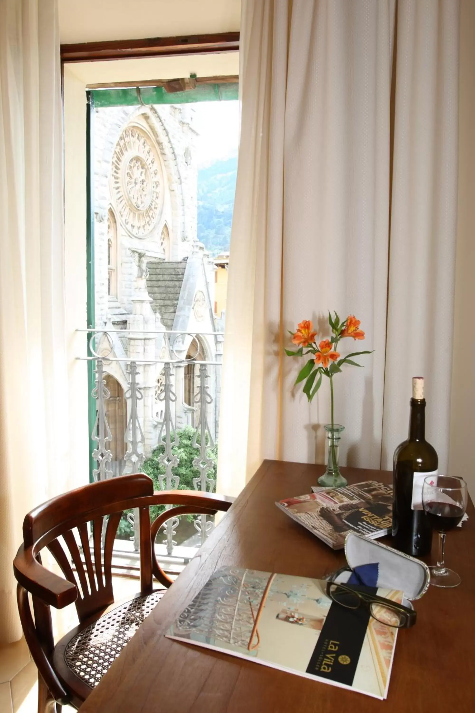 Day, Dining Area in Hotel la Vila