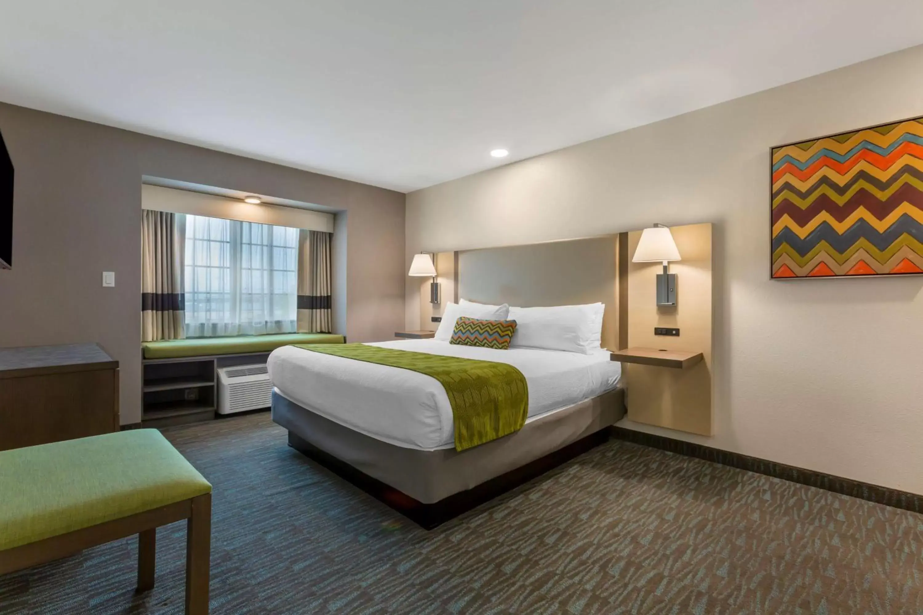 Bedroom, Bed in Best Western Plus Yuma Foothills Inn & Suites Bedroom, Bed in Best Western Plus Yuma Foothills Inn & Suites