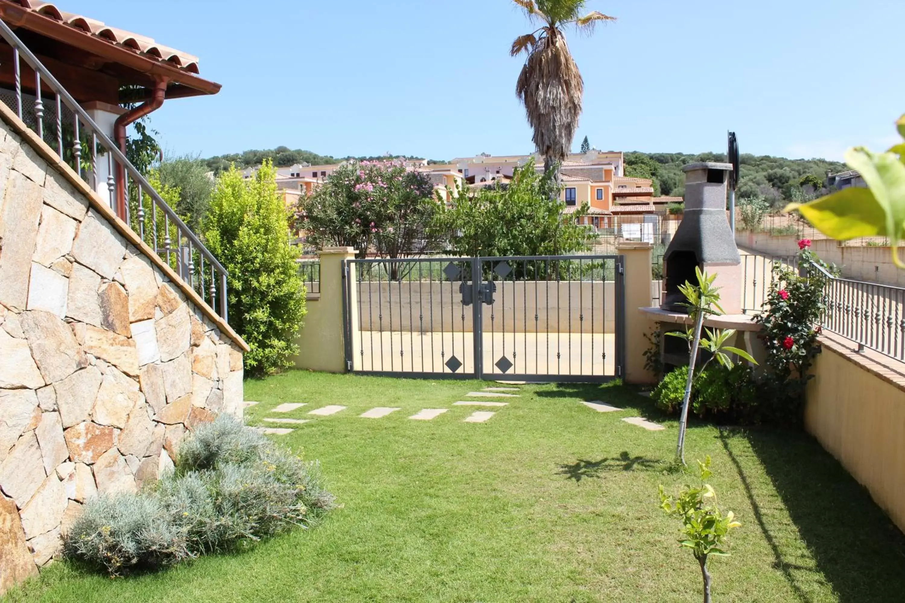 Garden view, Garden in Acquachiara Rooms