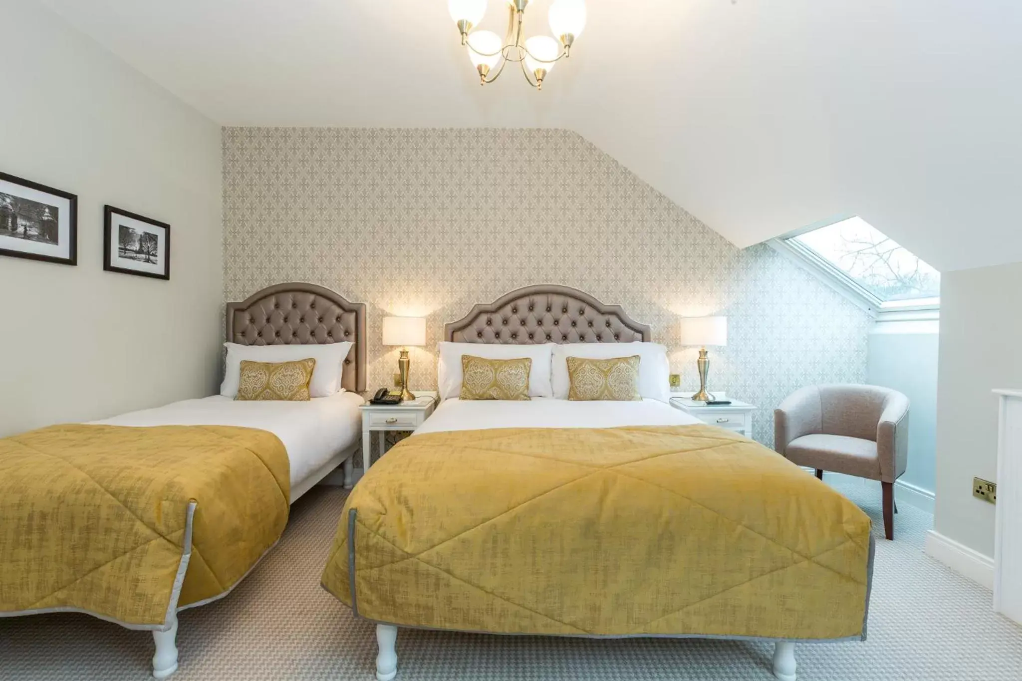 Bed in Stauntons on the Green Hotel Bed in Stauntons on the Green Hotel