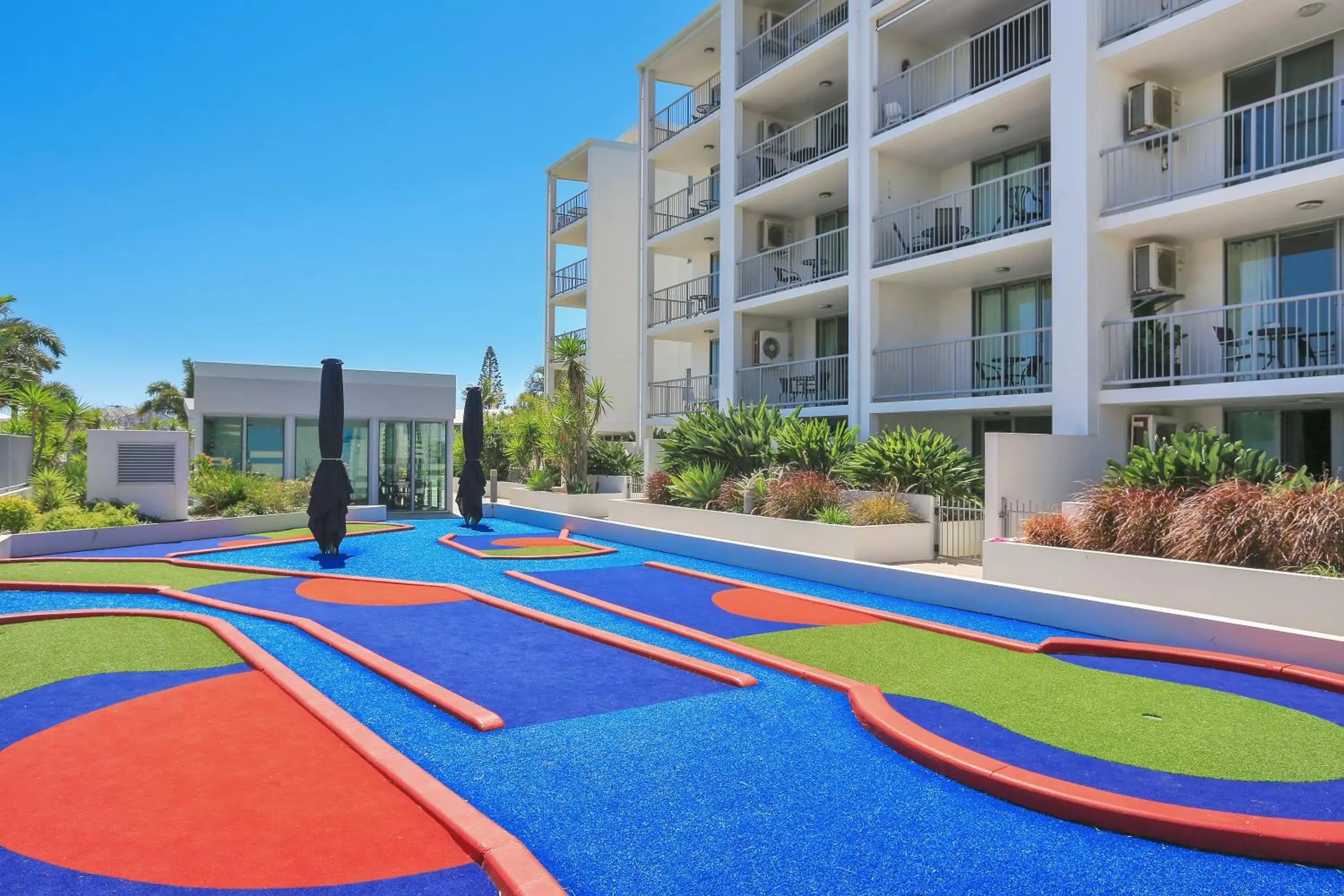 Minigolf, Swimming Pool in The Point Resort