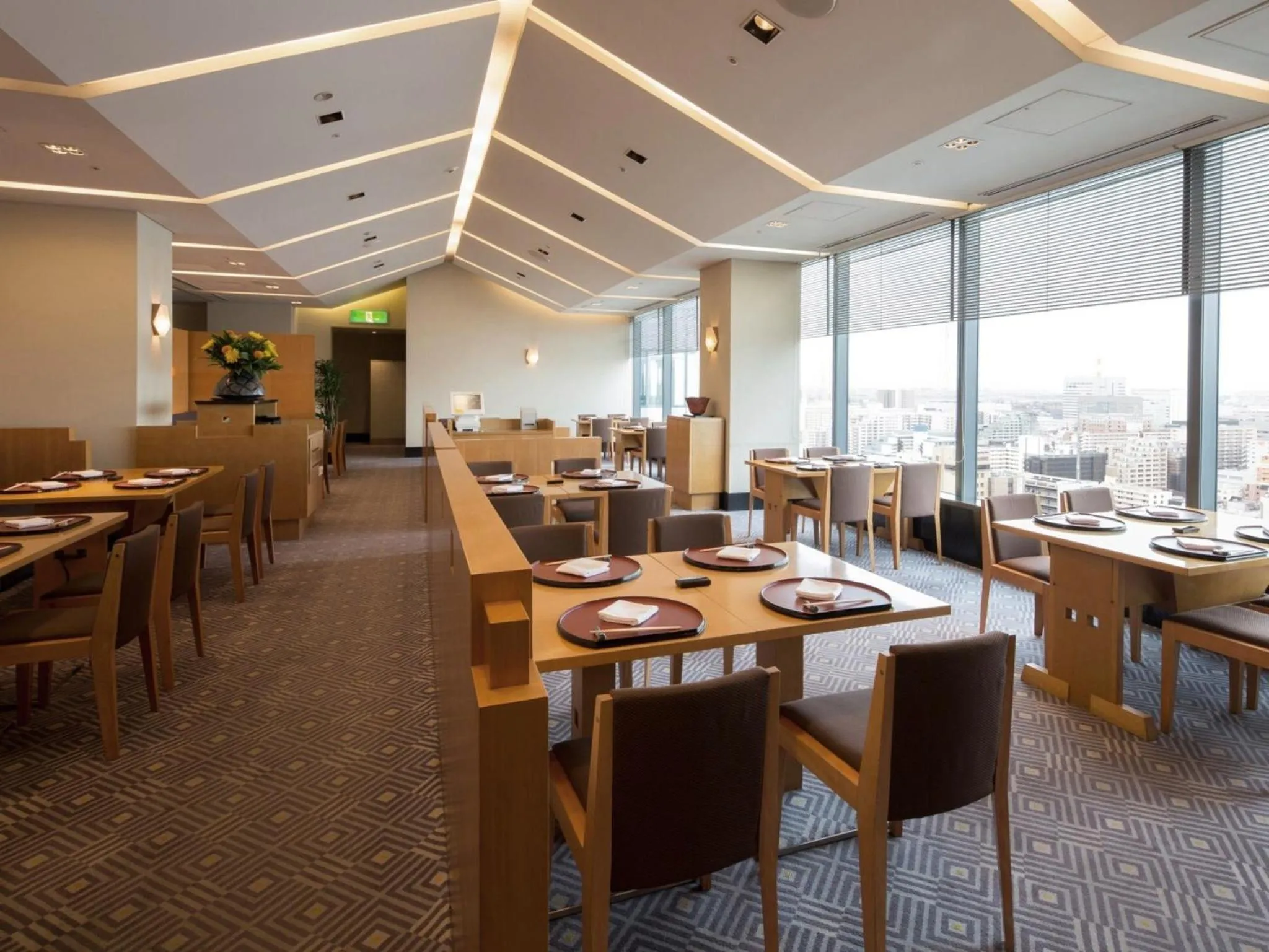 Restaurant/places to eat in Hotel East 21 Tokyo