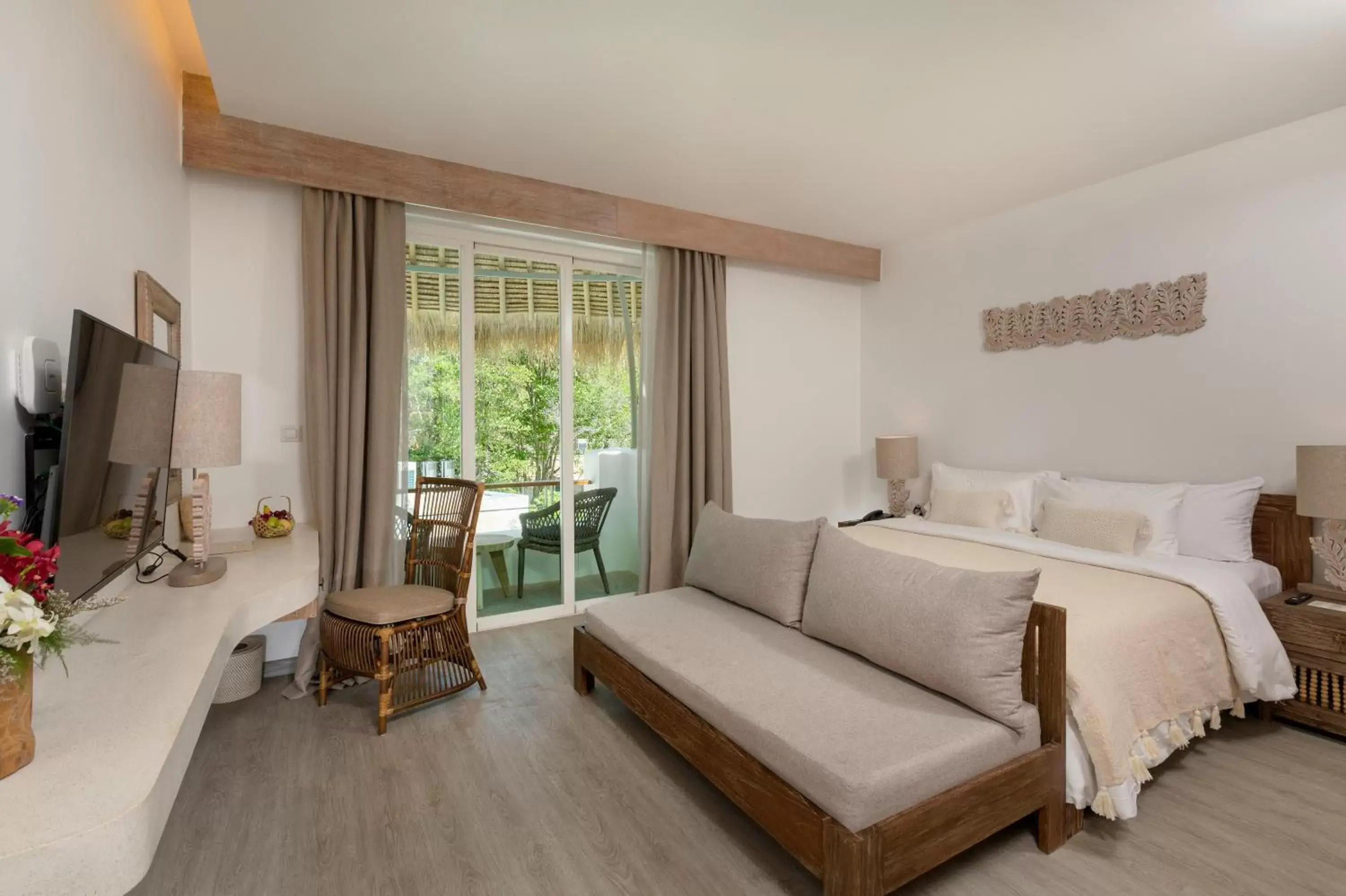 Bedroom, Bed in Eden Beach Khaolak Resort & Spa Bedroom, Bed in Eden Beach Khaolak Resort & Spa