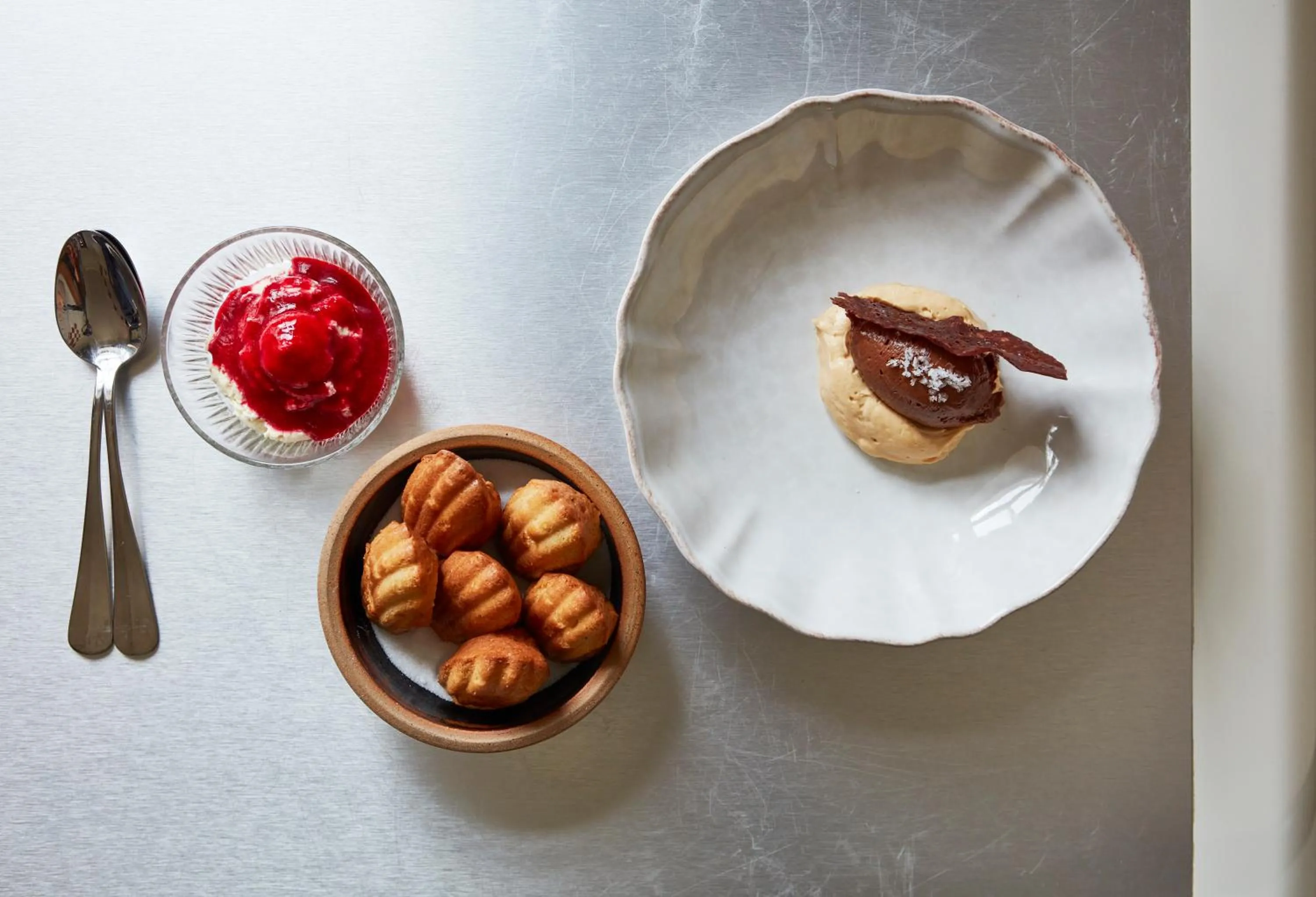 Restaurant/places to eat in Cowley Manor Experimental