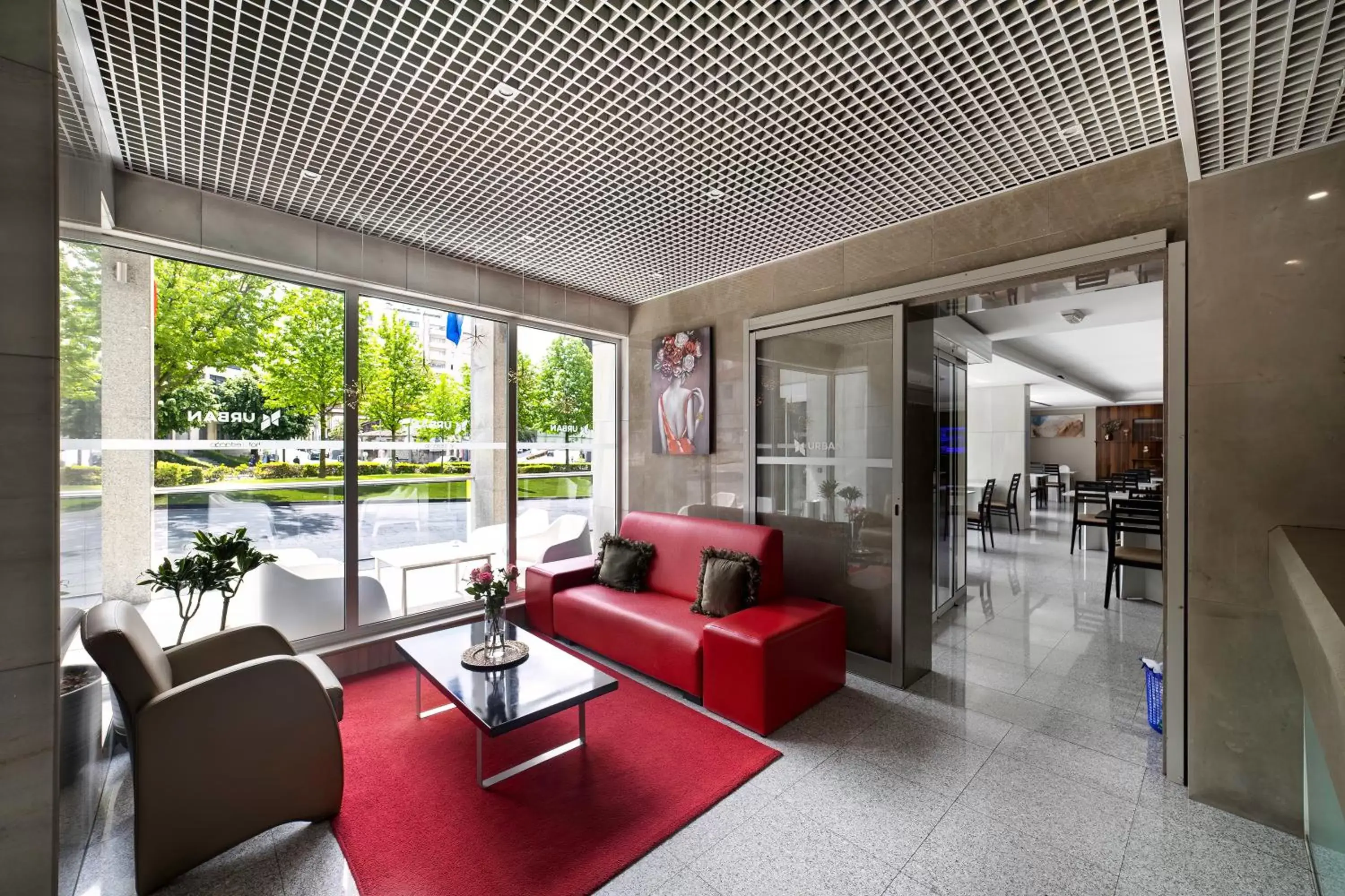 Lobby or reception, Seating Area in Urban Hotel Estacao