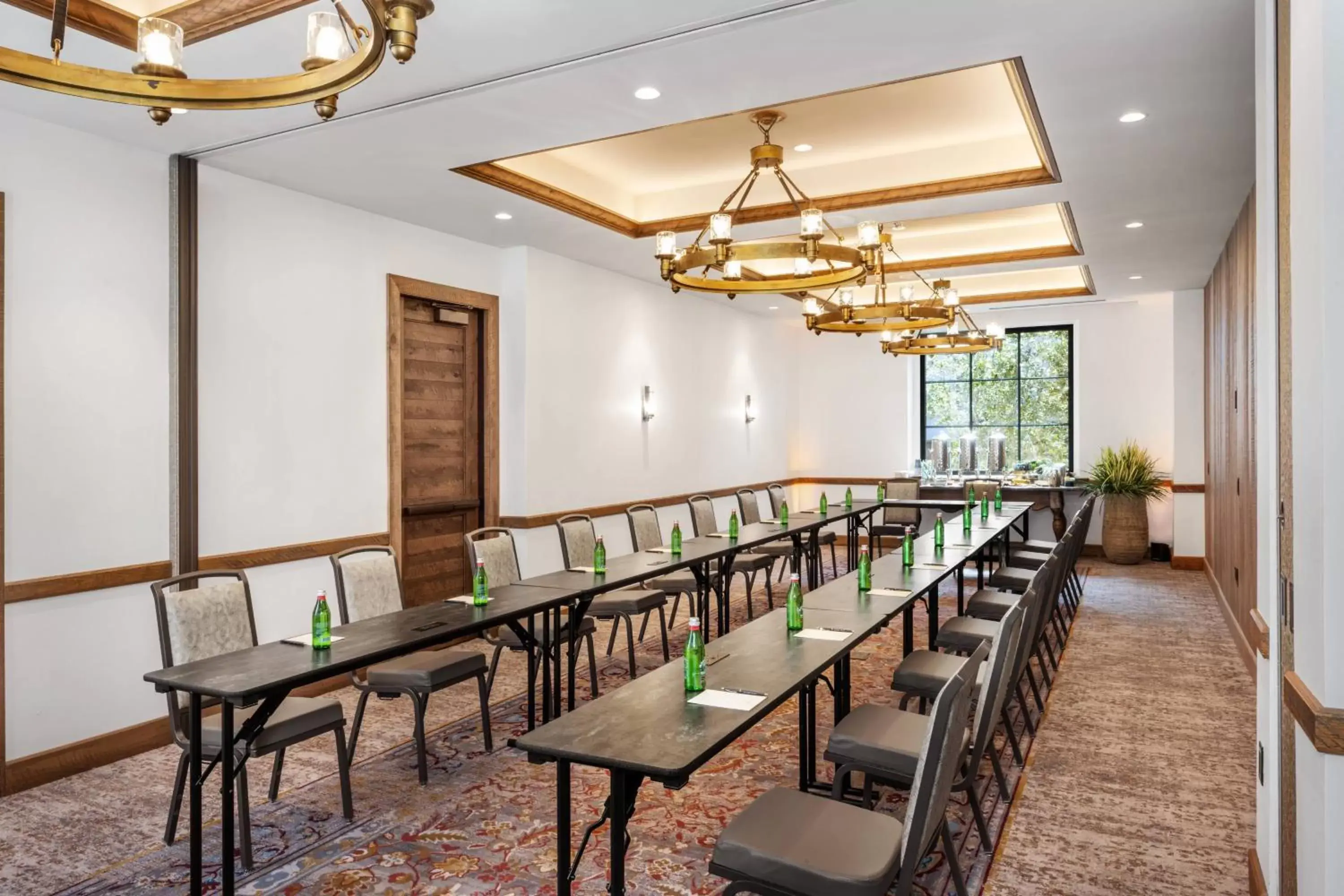 Meeting/conference room in Hotel Drover, Autograph Collection