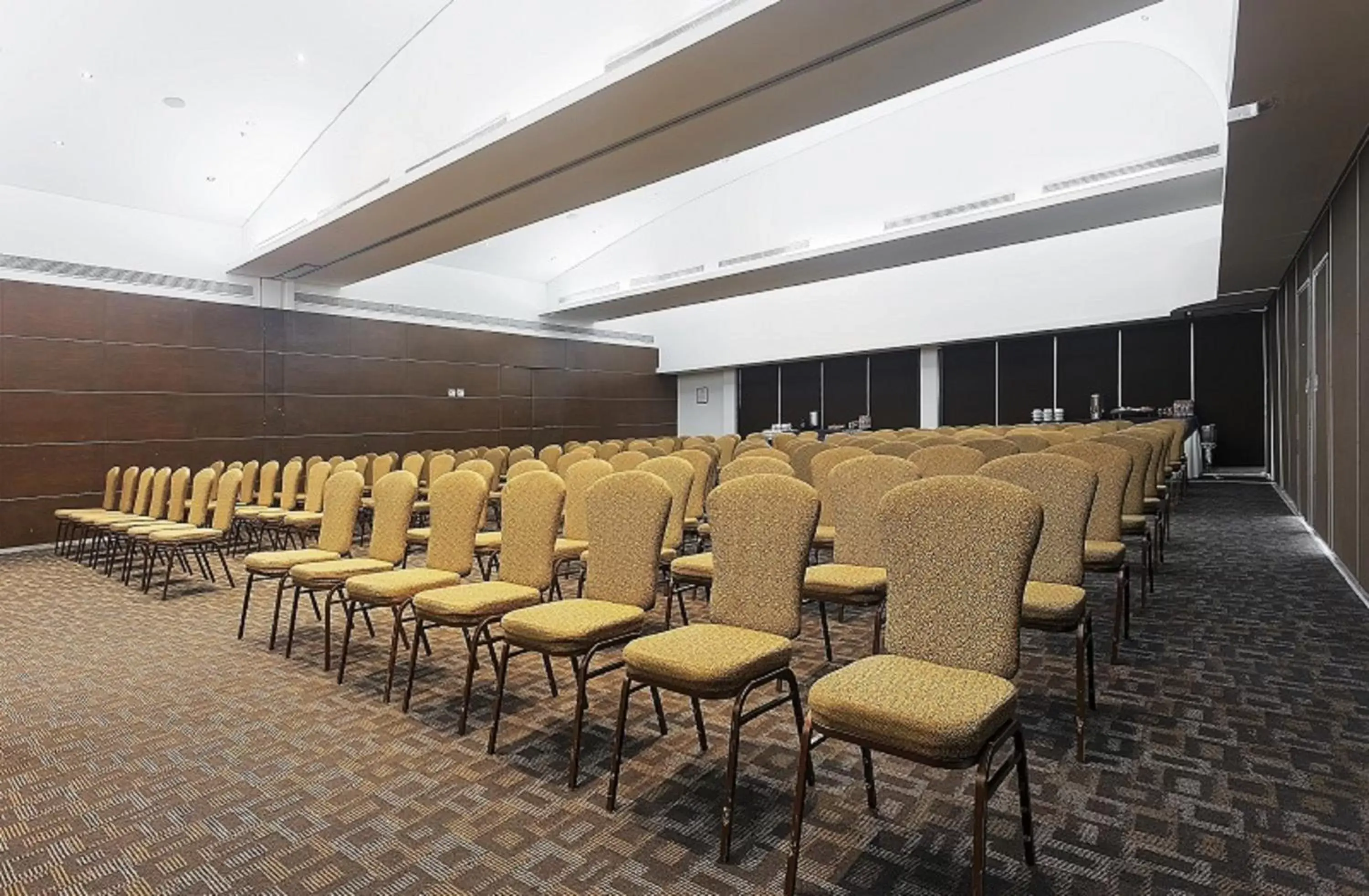 Meeting/conference room in Crowne Plaza Villahermosa, an IHG Hotel