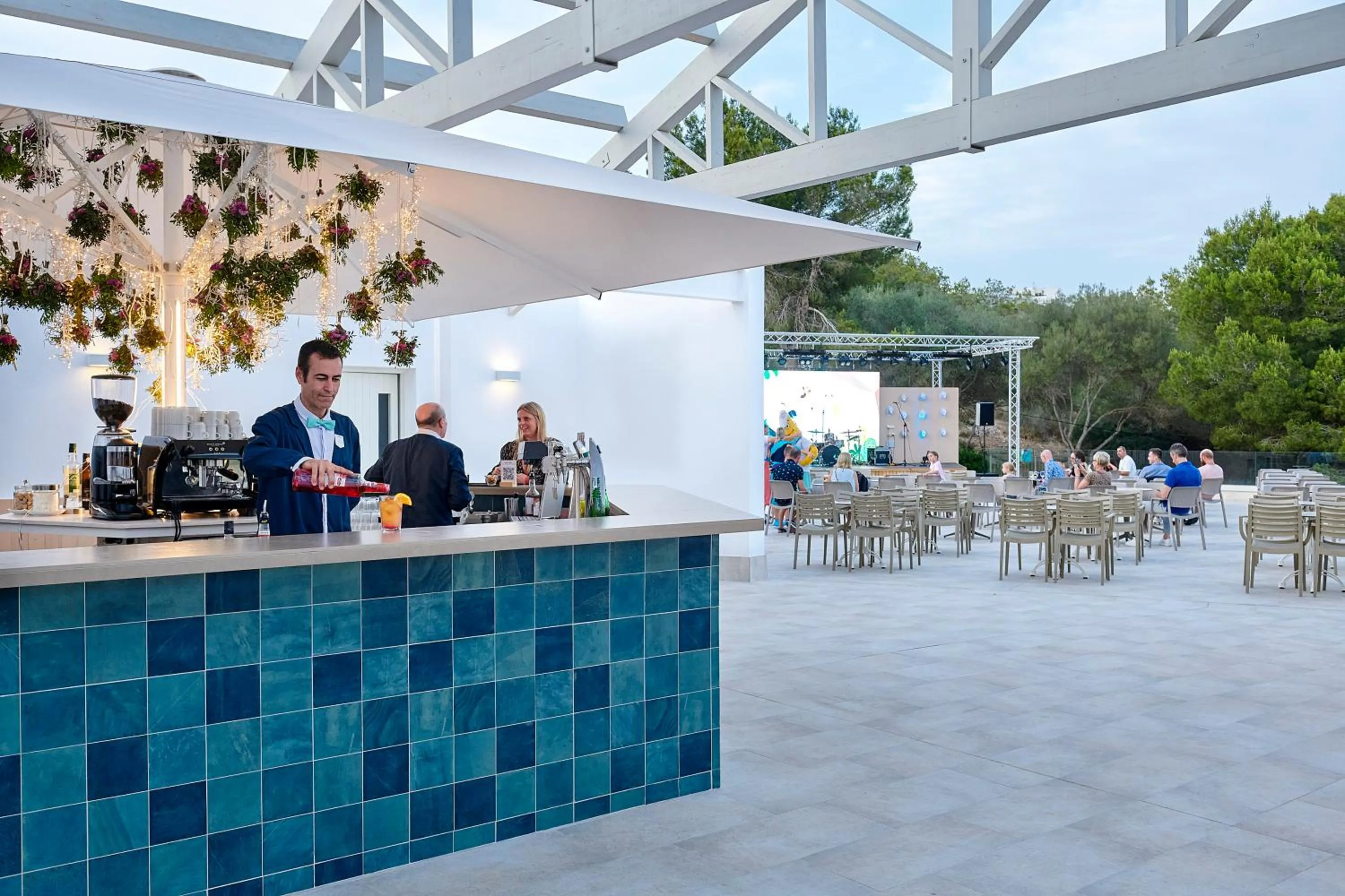 Restaurant/places to eat in Iberostar Waves Cala Domingos All Inclusive