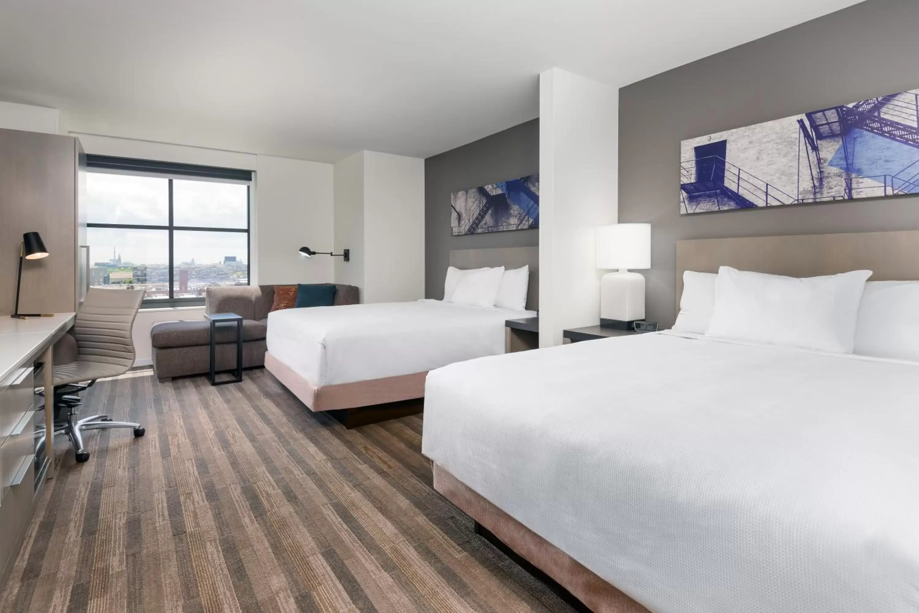 Den Queen Room with Two Queen Beds - Disability Access in Hyatt House Chicago West Loop