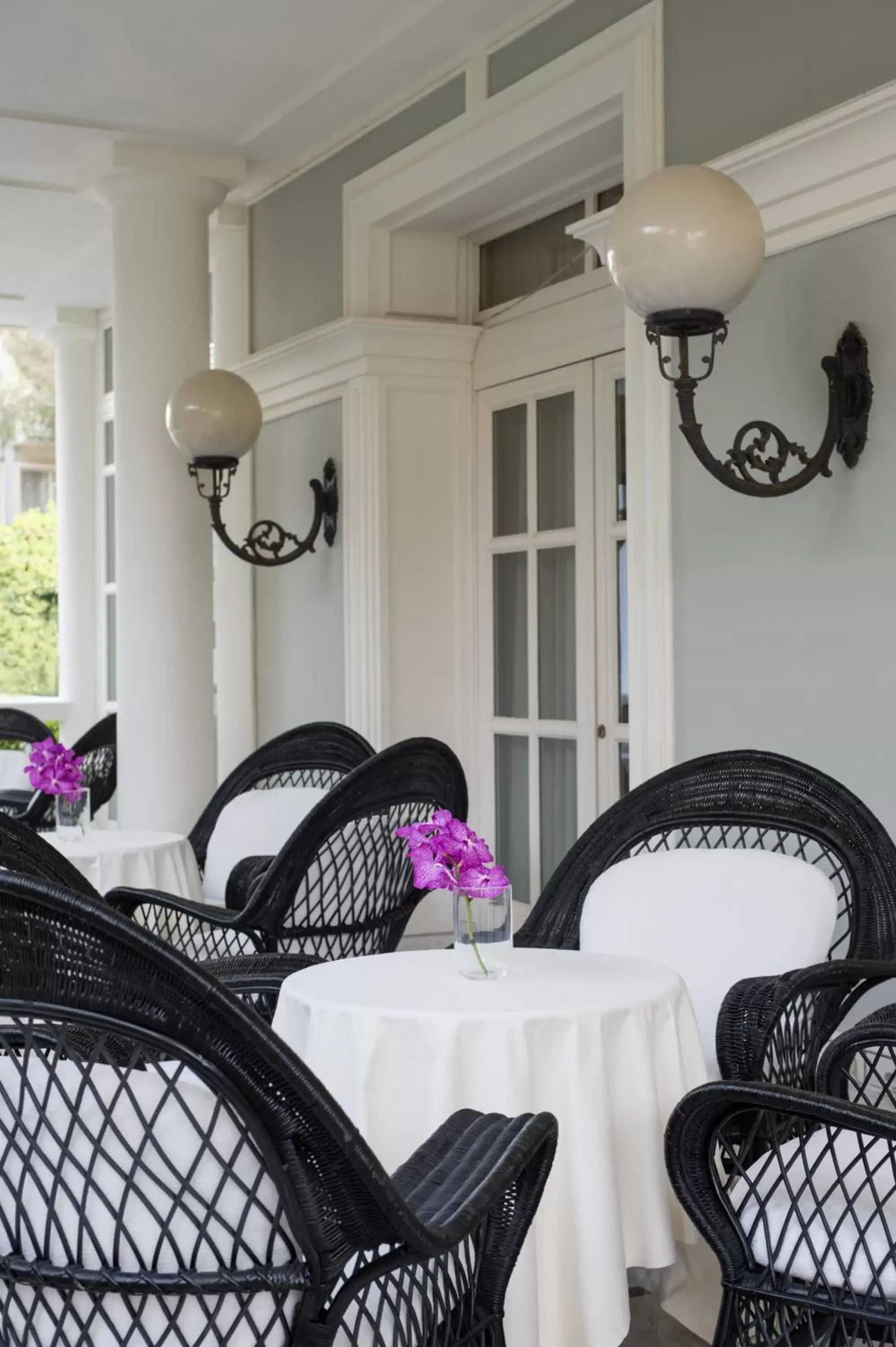Patio, Restaurant/Places to Eat in Grand Hotel Des Bains
