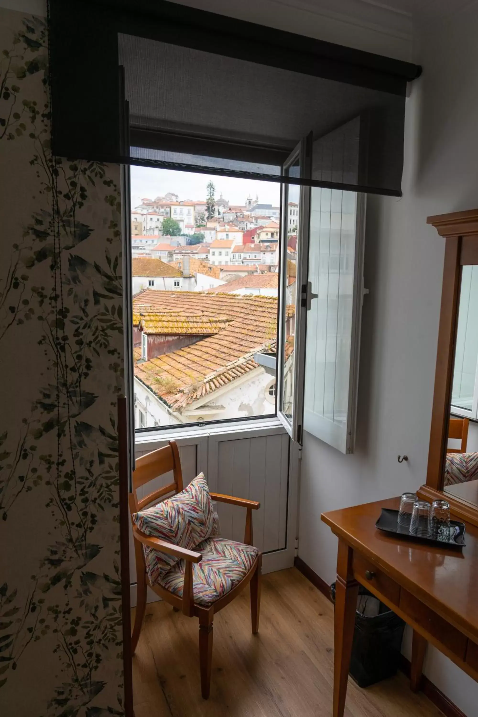 Seating area in Hotel Vitória