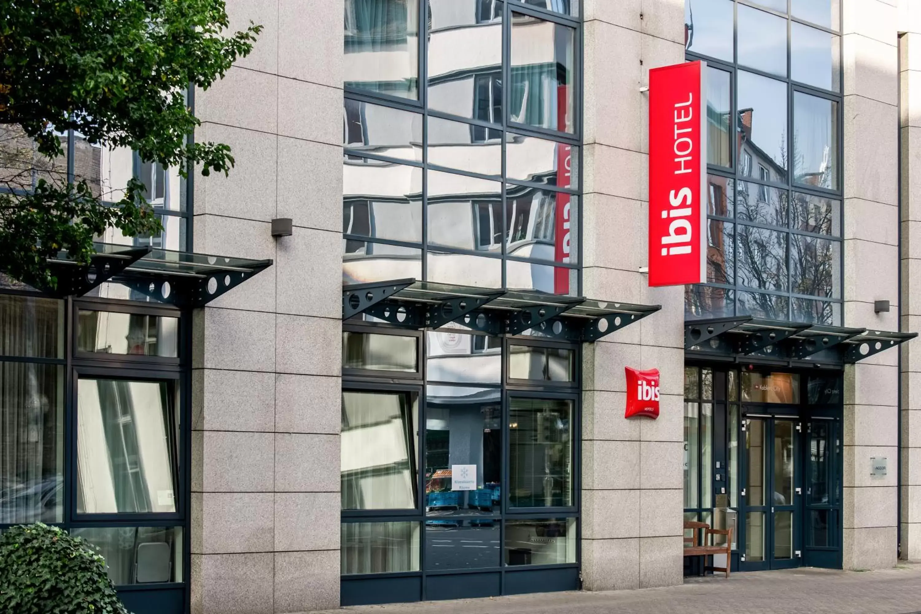 Facade/entrance in ibis Koblenz City Facade/entrance in ibis Koblenz City